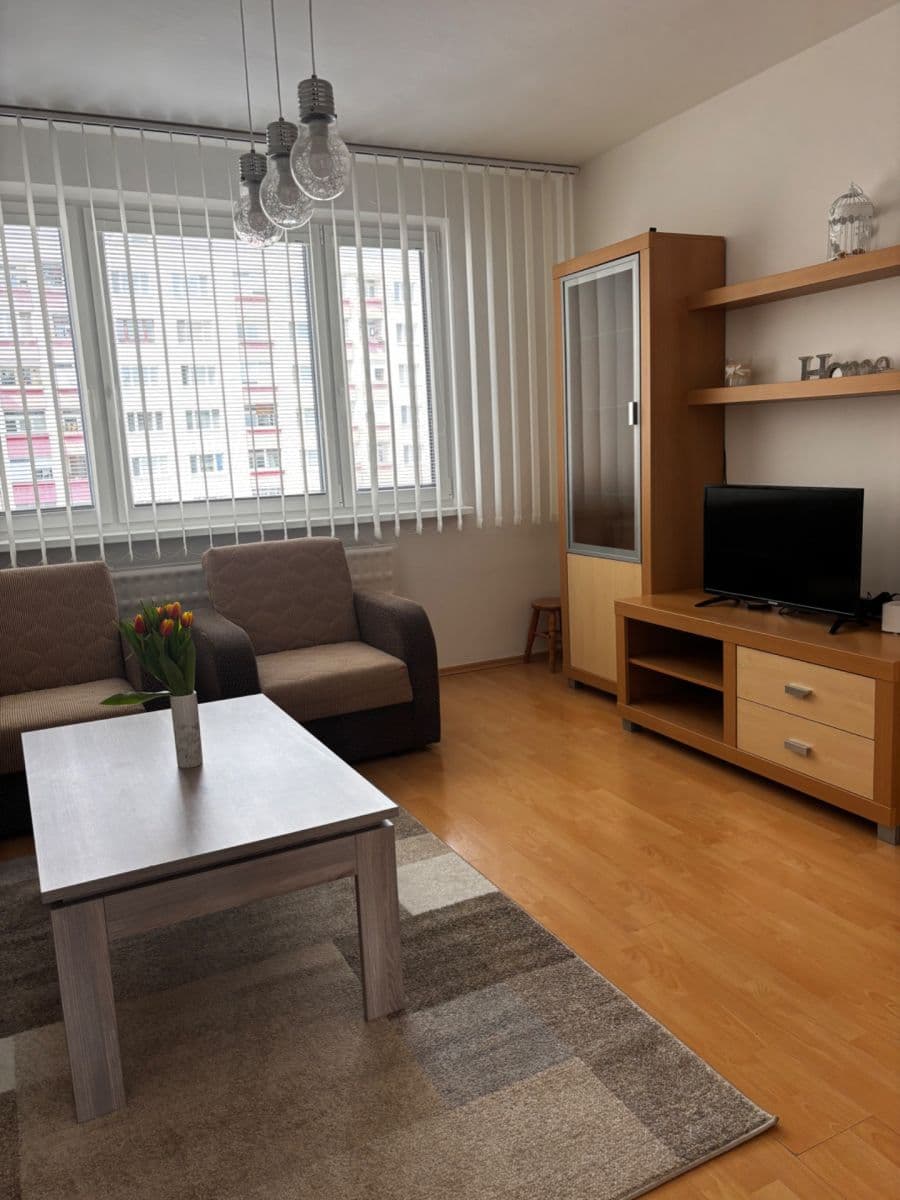 Pronájem bytu 2+1 50 m², Veľkonecpalská, Prievidza, Trenčiansky kraj Pronájem bytu 2+1 50 m², Veľkonecpalská, Prievidza, Trenčiansky kraj