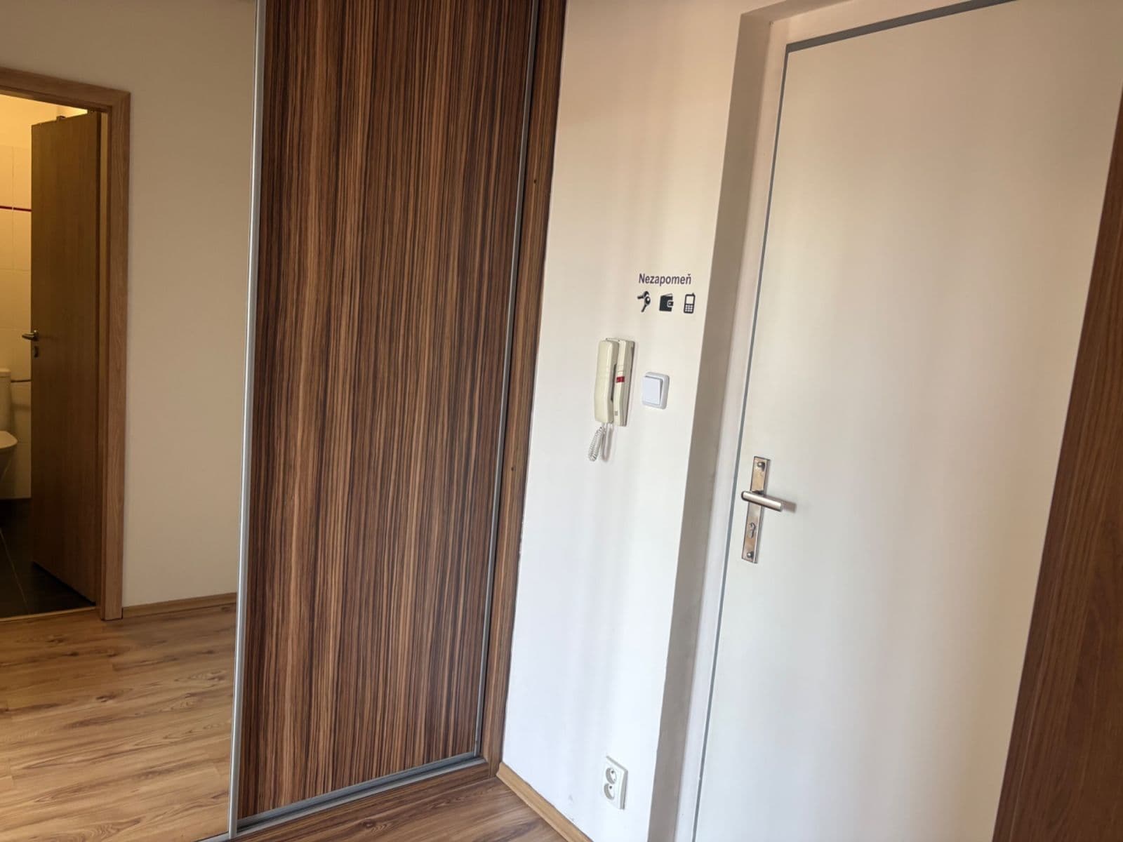 Prodej bytu 1+kk 25 m², Vosmíkových, Praha, Praha Prodej bytu 1+kk 25 m², Vosmíkových, Praha, Praha