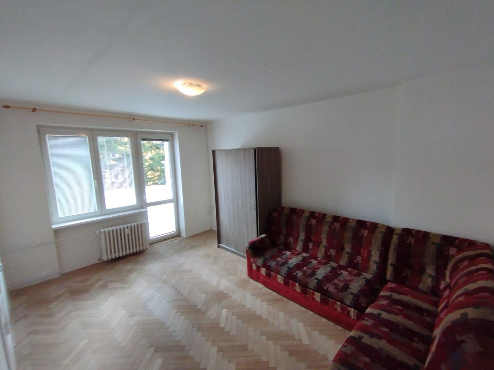 Pronájem bytu 2+1 55 m², Revoluční, Žďár nad Sázavou, Kraj Vysočina Pronájem bytu 2+1 55 m², Revoluční, Žďár nad Sázavou, Kraj Vysočina