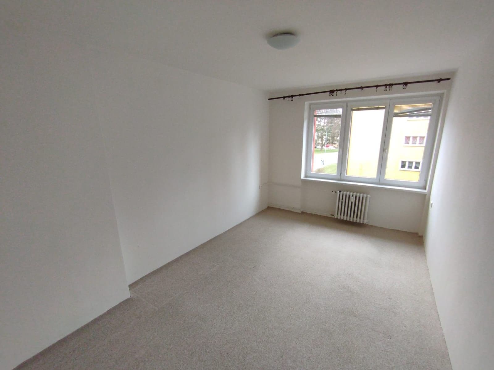 Pronájem bytu 2+1 55 m², Revoluční, Žďár nad Sázavou, Kraj Vysočina Pronájem bytu 2+1 55 m², Revoluční, Žďár nad Sázavou, Kraj Vysočina