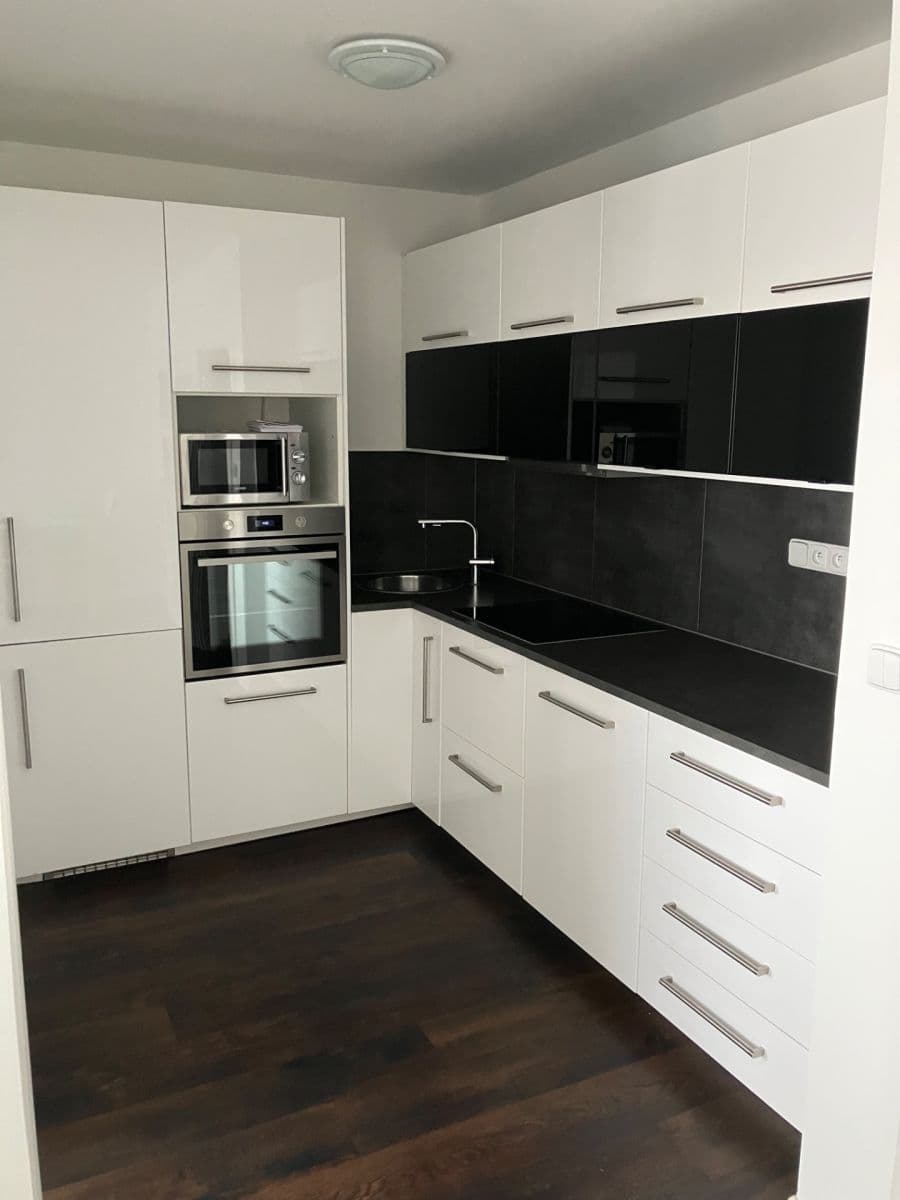 Pronájem bytu 2+kk 45 m², Píškova, Praha, Praha Pronájem bytu 2+kk 45 m², Píškova, Praha, Praha