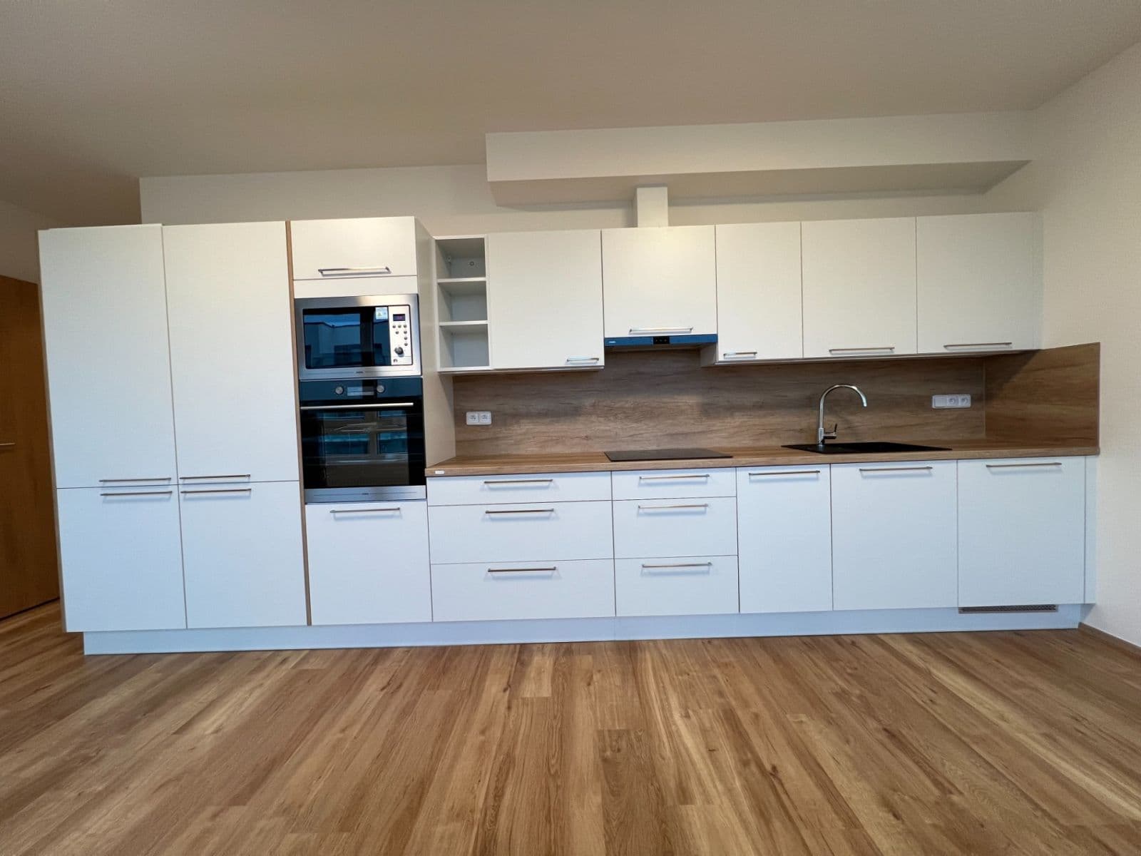 Pronájem bytu 1+kk 29 m², Thomasova, Praha, Praha Pronájem bytu 1+kk 29 m², Thomasova, Praha, Praha