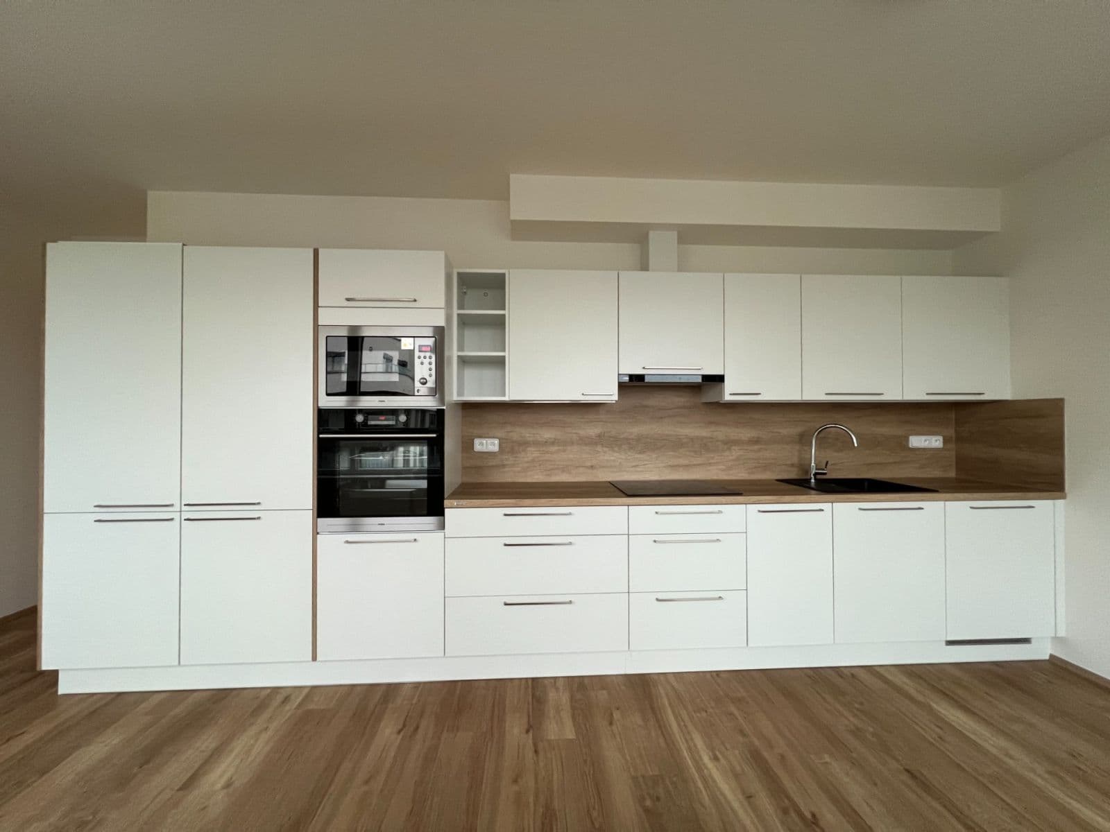 Pronájem bytu 1+kk 29 m², Thomasova, Praha, Praha Pronájem bytu 1+kk 29 m², Thomasova, Praha, Praha