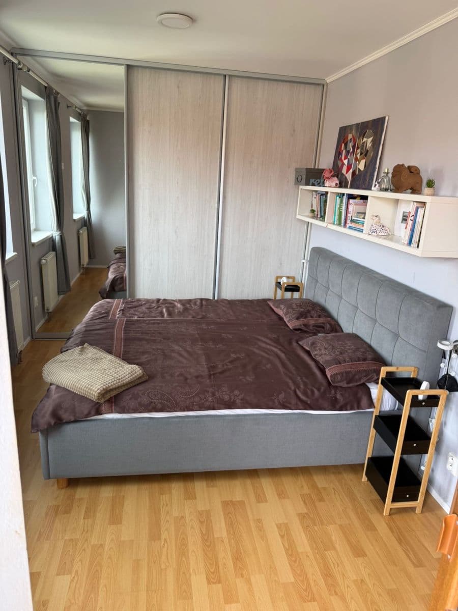 Pronájem bytu 2+kk 50 m², Strančická, Praha, Praha Pronájem bytu 2+kk 50 m², Strančická, Praha, Praha