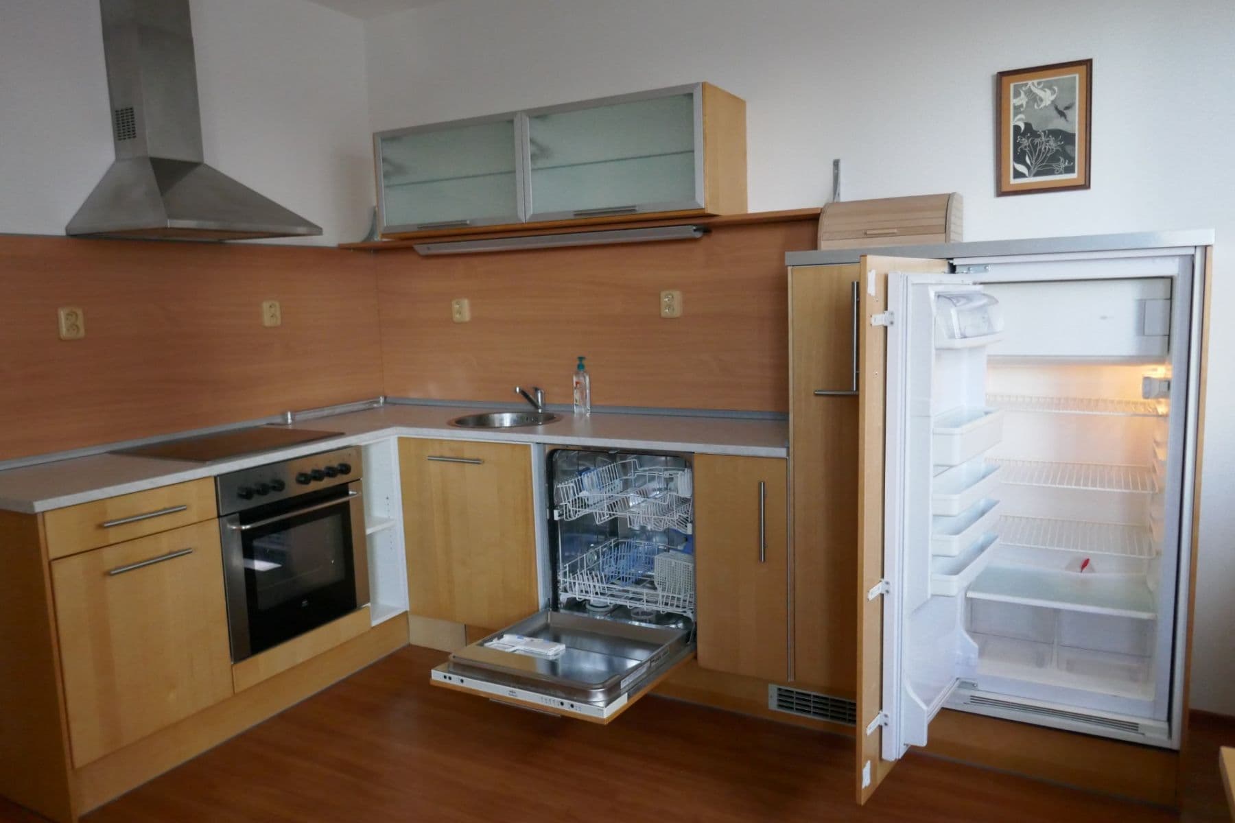 Pronájem bytu 2+kk 45 m², Hnězdenská, Praha, Praha Pronájem bytu 2+kk 45 m², Hnězdenská, Praha, Praha