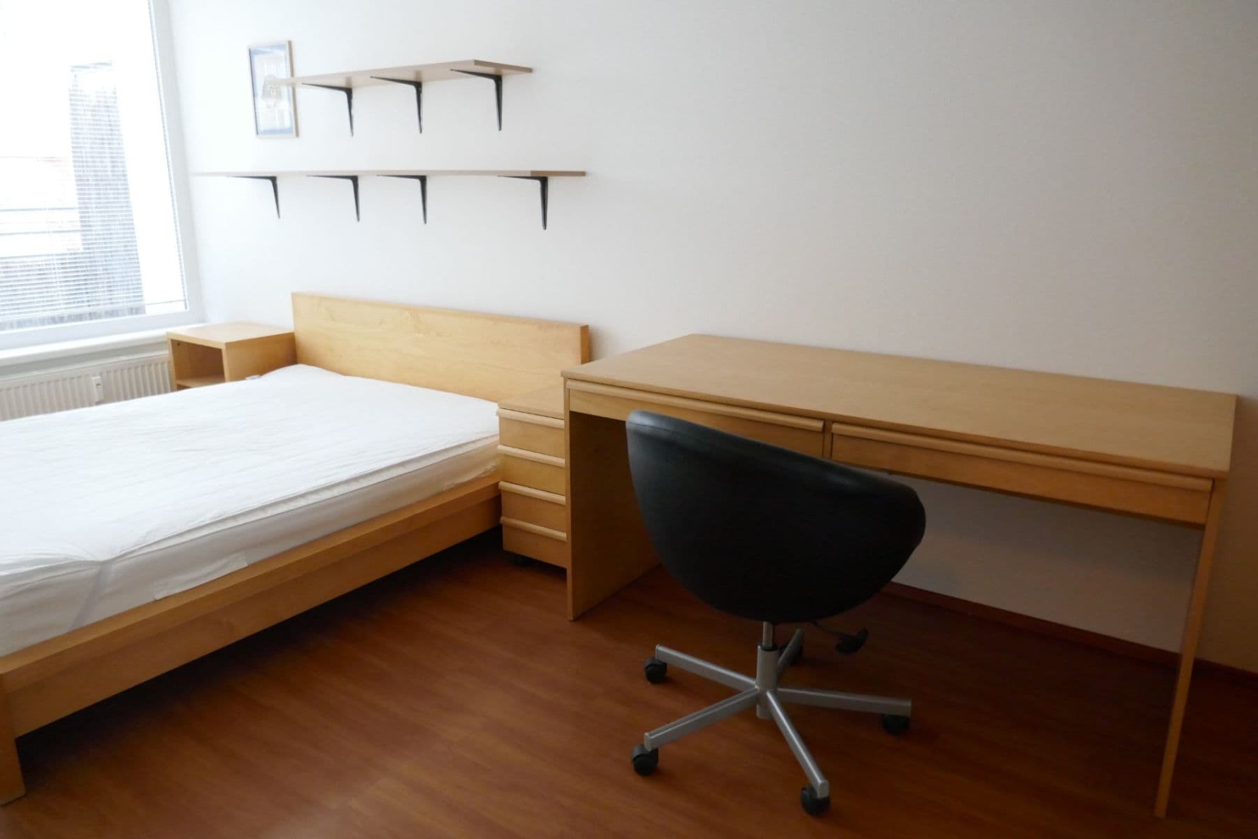 Pronájem bytu 2+kk 45 m², Hnězdenská, Praha, Praha Pronájem bytu 2+kk 45 m², Hnězdenská, Praha, Praha