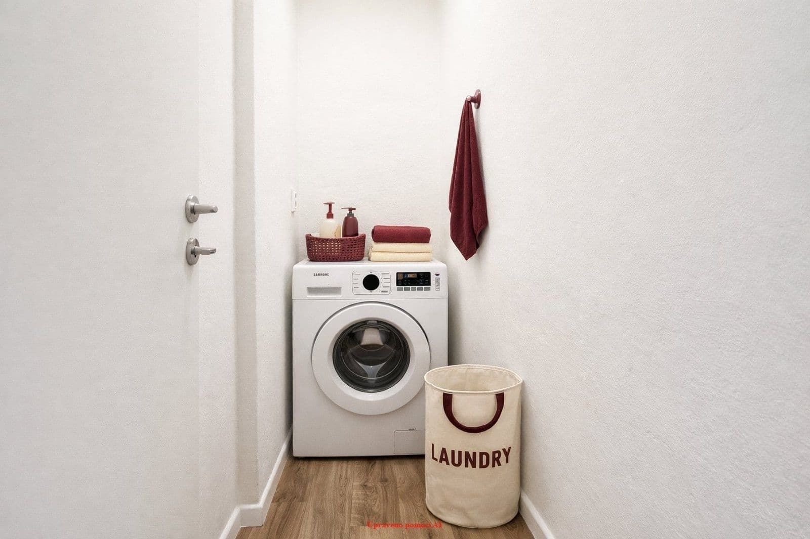 Pronájem bytu 2+1 57 m², Cihelní, Karviná, Moravskoslezský kraj Pronájem bytu 2+1 57 m², Cihelní, Karviná, Moravskoslezský kraj