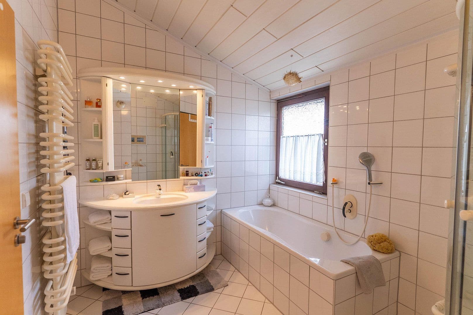 Prodej domu 171 m², pozemek 357 m², Ulm, Bádensko-Württembersko Prodej domu 171 m², pozemek 357 m², Ulm, Bádensko-Württembersko