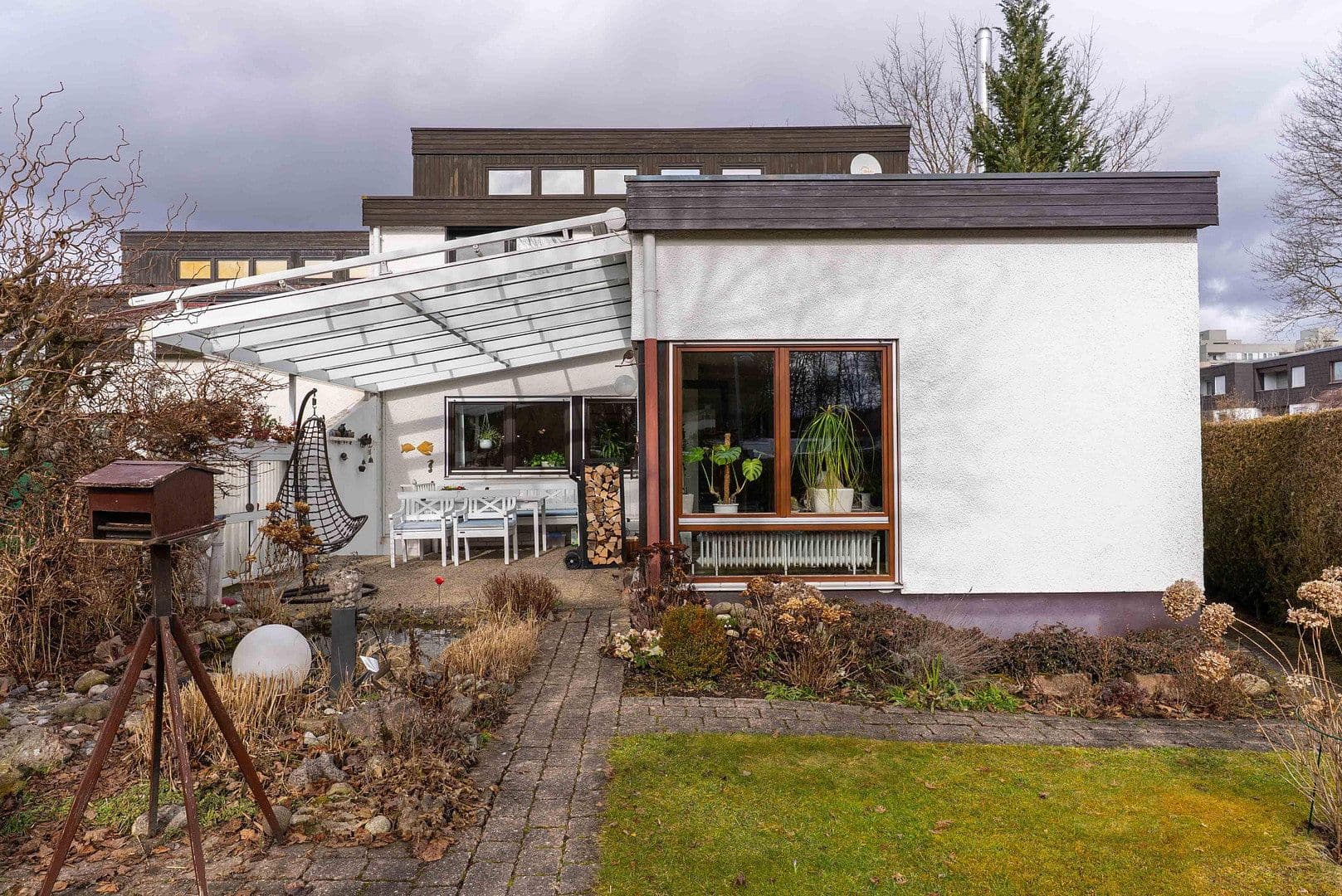 Prodej domu 171 m², pozemek 357 m², Ulm, Bádensko-Württembersko Prodej domu 171 m², pozemek 357 m², Ulm, Bádensko-Württembersko