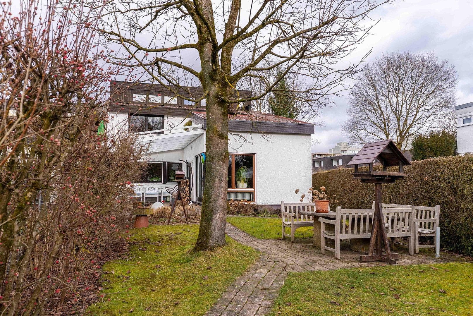 Prodej domu 171 m², pozemek 357 m², Ulm, Bádensko-Württembersko Prodej domu 171 m², pozemek 357 m², Ulm, Bádensko-Württembersko