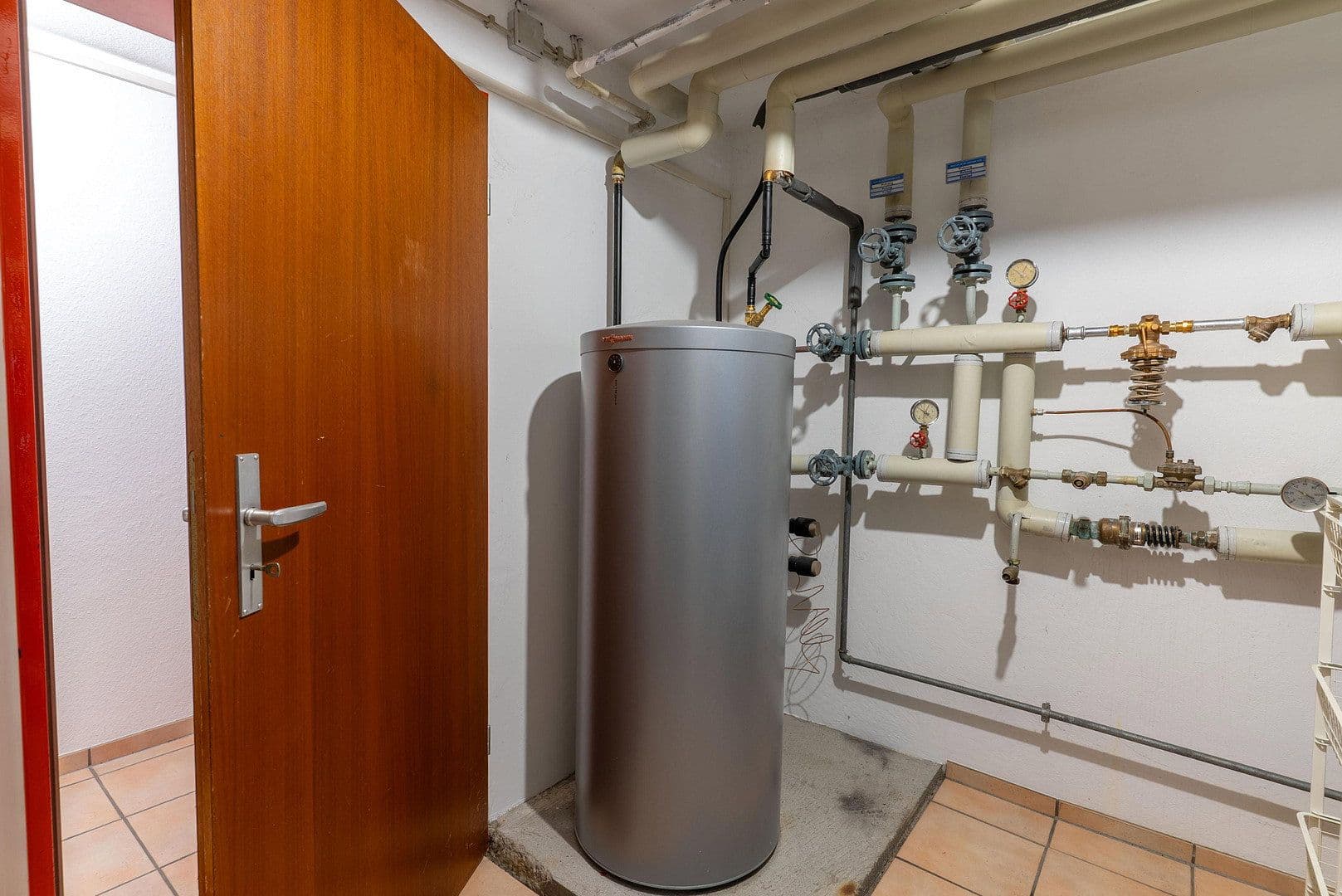 Prodej domu 171 m², pozemek 357 m², Ulm, Bádensko-Württembersko Prodej domu 171 m², pozemek 357 m², Ulm, Bádensko-Württembersko