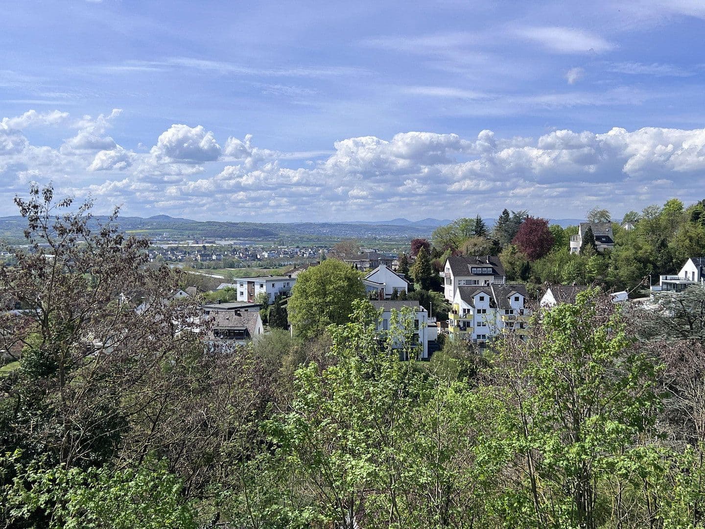 Pronájem bytu 3+1 68 m², Kirchhohl 33, Vallendar, Porýní-Falc Pronájem bytu 3+1 68 m², Kirchhohl 33, Vallendar, Porýní-Falc