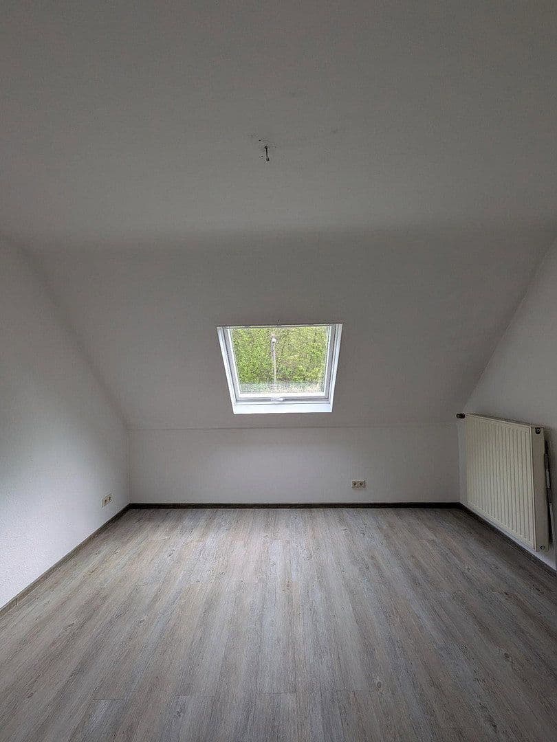 Pronájem bytu 3+1 68 m², Kirchhohl 33, Vallendar, Porýní-Falc Pronájem bytu 3+1 68 m², Kirchhohl 33, Vallendar, Porýní-Falc