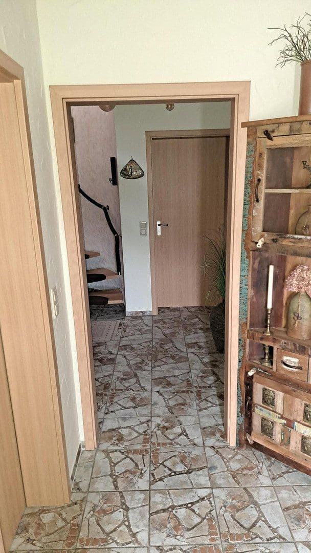 Prodej domu 142 m², pozemek 1.523 m², Waltershausen, Durynsko Prodej domu 142 m², pozemek 1.523 m², Waltershausen, Durynsko