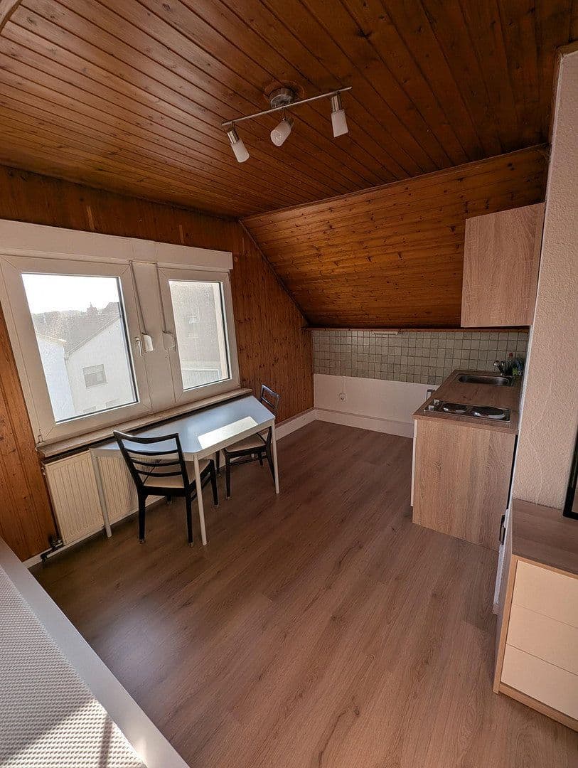 Pronájem bytu 1+1 18 m², Budenbergstraße 13, Budenheim, Porýní-Falc Pronájem bytu 1+1 18 m², Budenbergstraße 13, Budenheim, Porýní-Falc