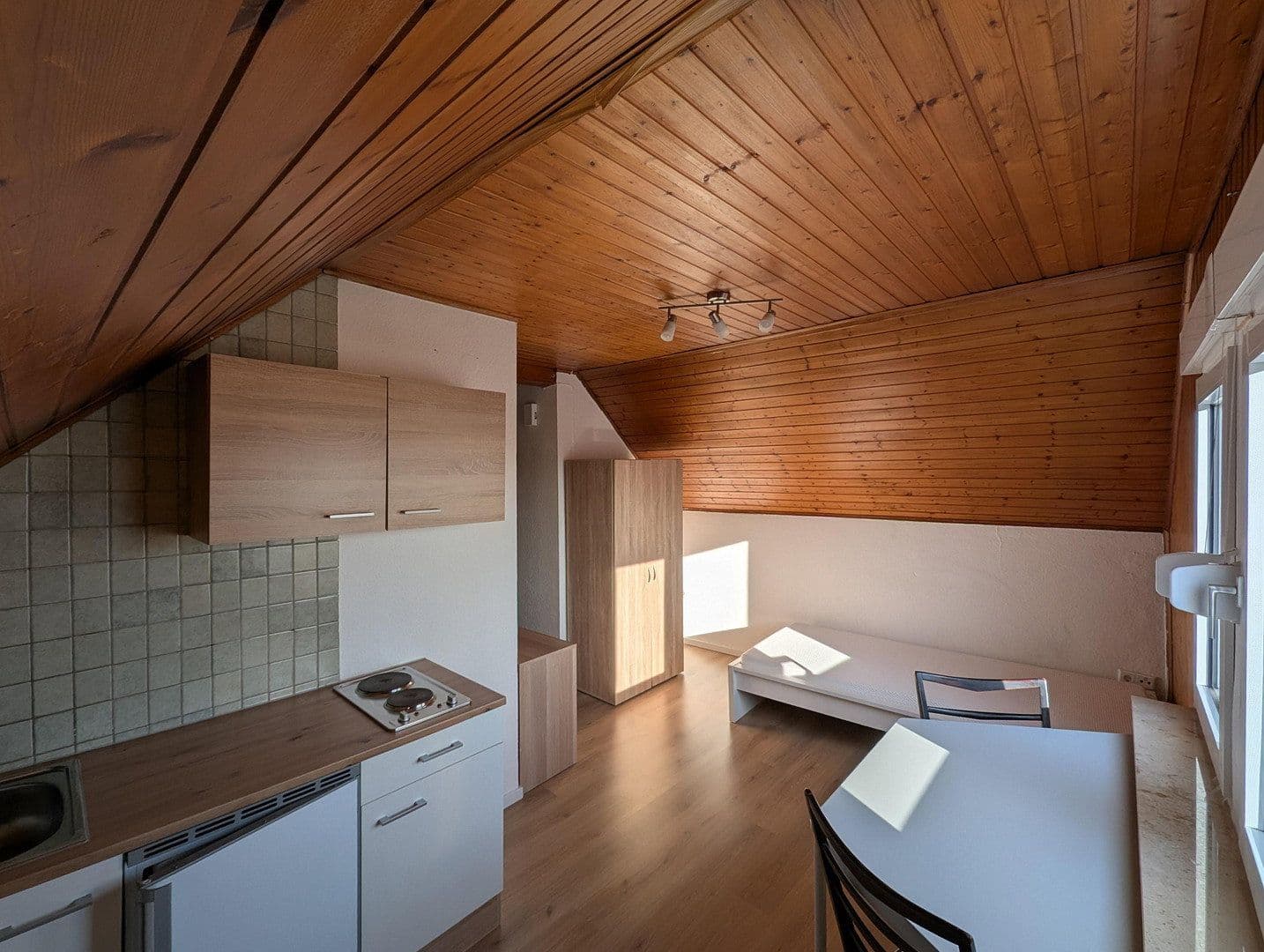 Pronájem bytu 1+1 18 m², Budenbergstraße 13, Budenheim, Porýní-Falc Pronájem bytu 1+1 18 m², Budenbergstraße 13, Budenheim, Porýní-Falc