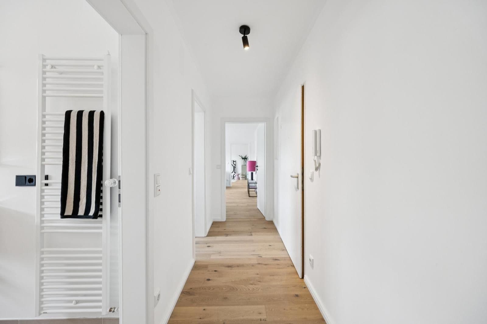 Prodej bytu 4+1 87 m², Ehningen, Bádensko-Württembersko Prodej bytu 4+1 87 m², Ehningen, Bádensko-Württembersko