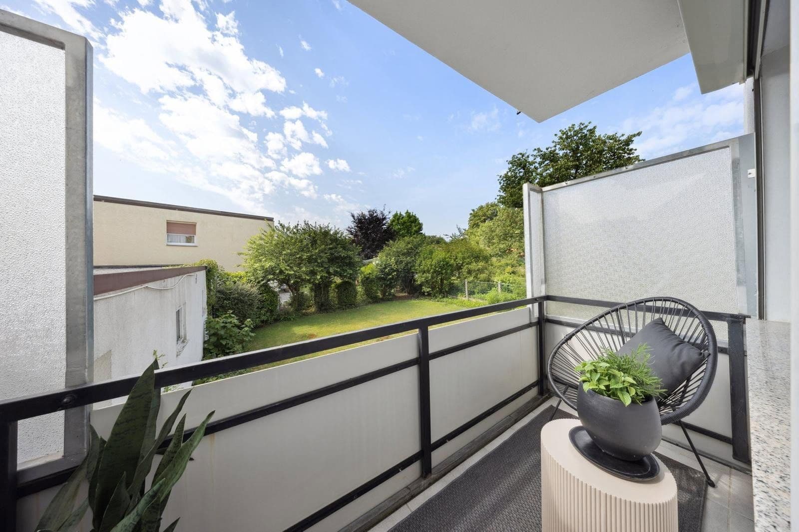 Prodej bytu 4+1 87 m², Ehningen, Bádensko-Württembersko Prodej bytu 4+1 87 m², Ehningen, Bádensko-Württembersko