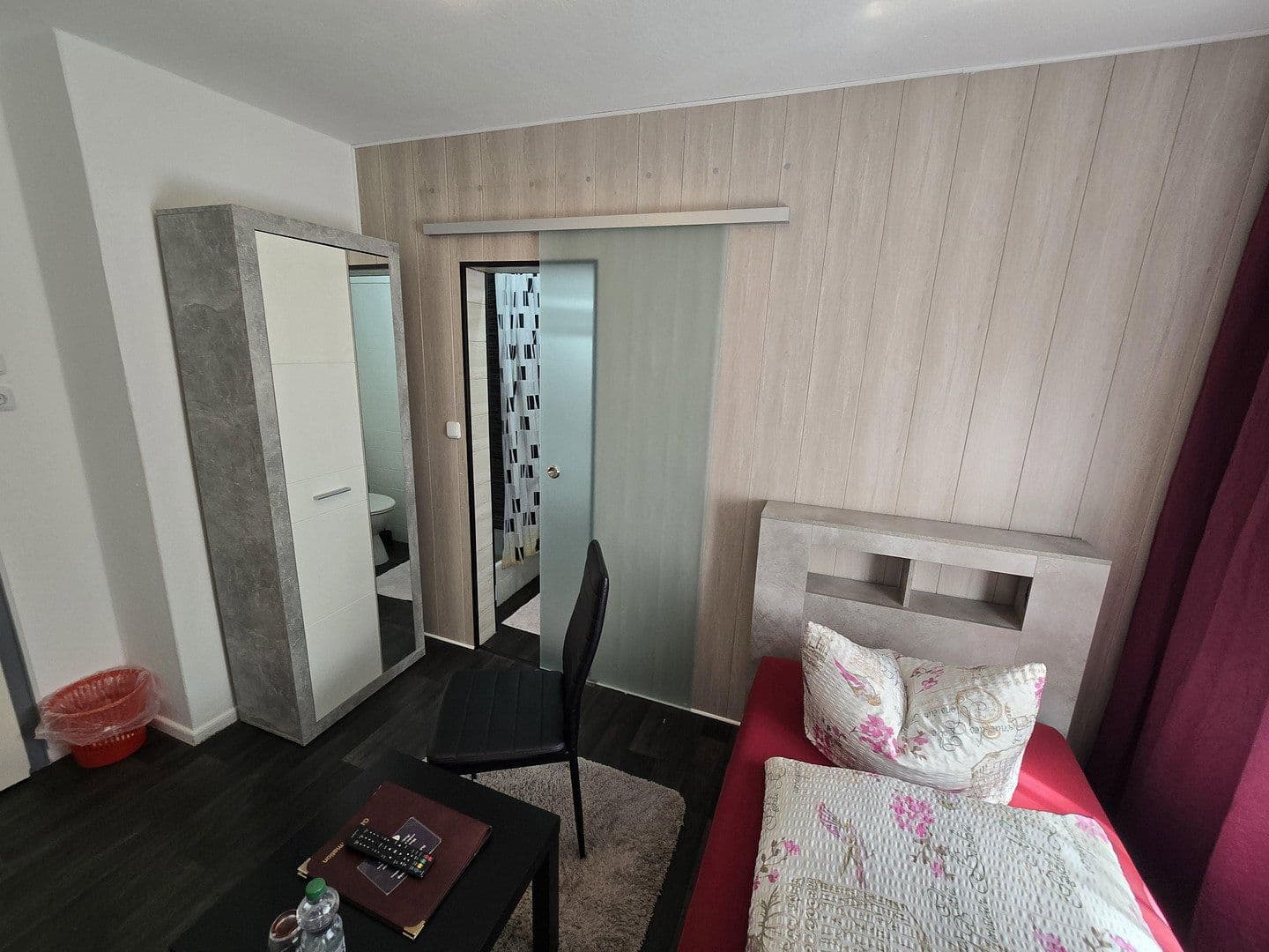 Prodej nebytového prostoru 2.500 m², Bad Grund, Dolní Sasko Prodej nebytového prostoru 2.500 m², Bad Grund, Dolní Sasko