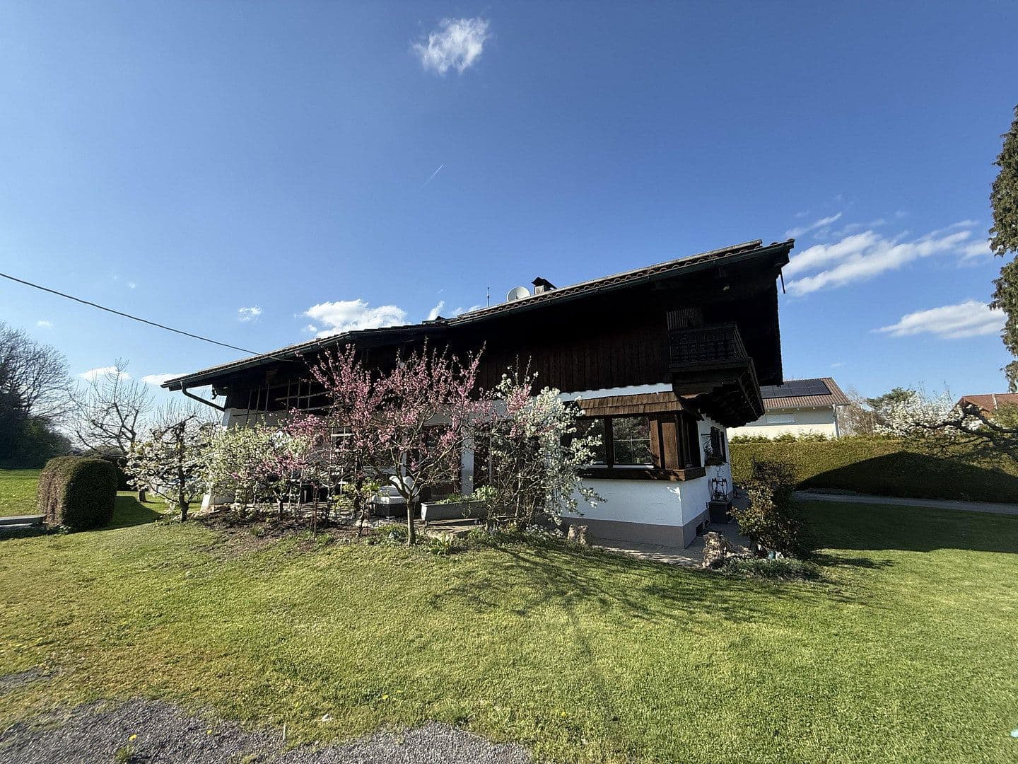 Prodej domu 190 m², pozemek 800 m², Bad Aibling, Bavorsko Prodej domu 190 m², pozemek 800 m², Bad Aibling, Bavorsko