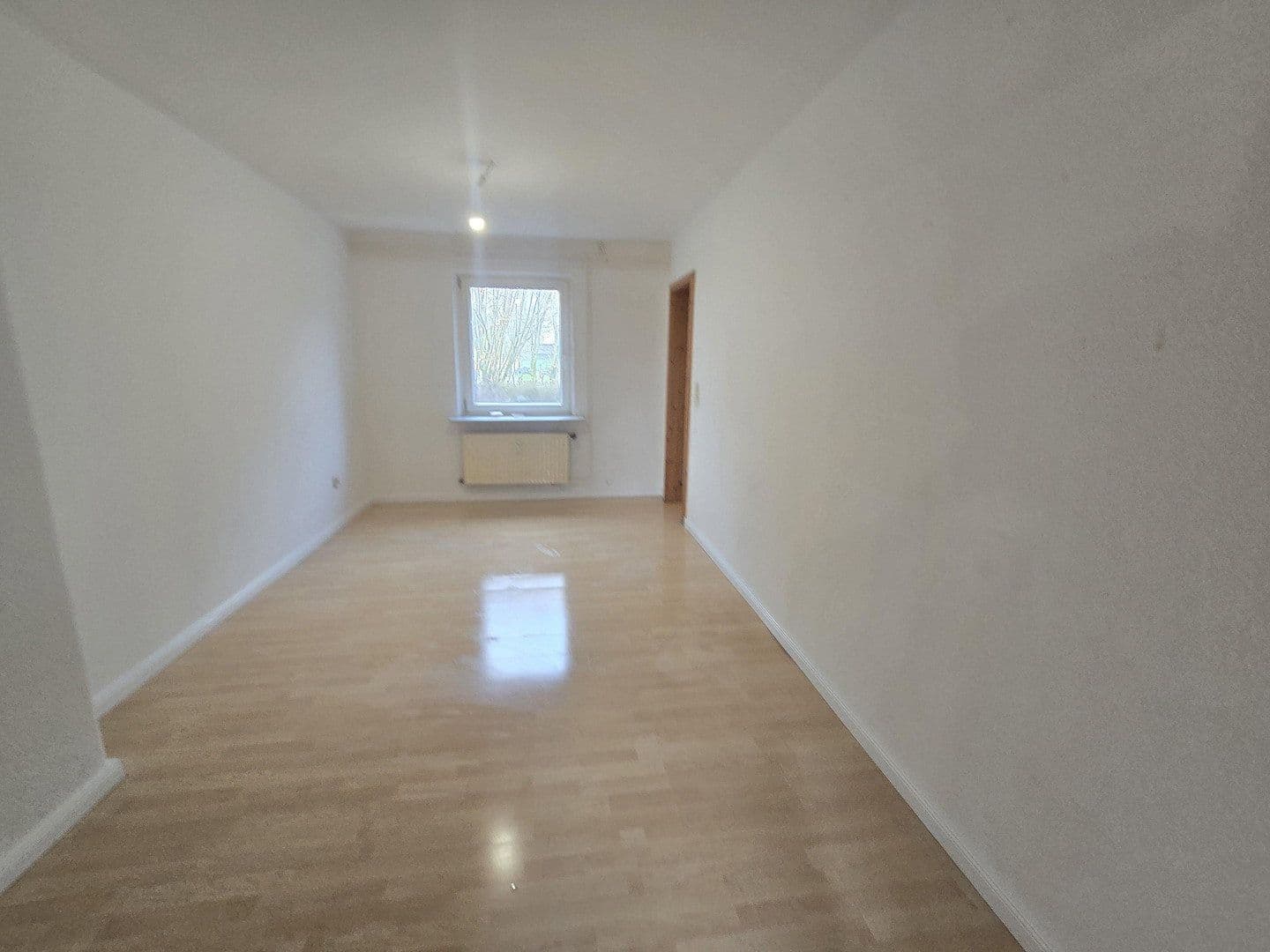 Pronájem bytu 4+1 105 m², Kamper Str. 6, Nützen, Šlesvicko-Holštýnsko Pronájem bytu 4+1 105 m², Kamper Str. 6, Nützen, Šlesvicko-Holštýnsko