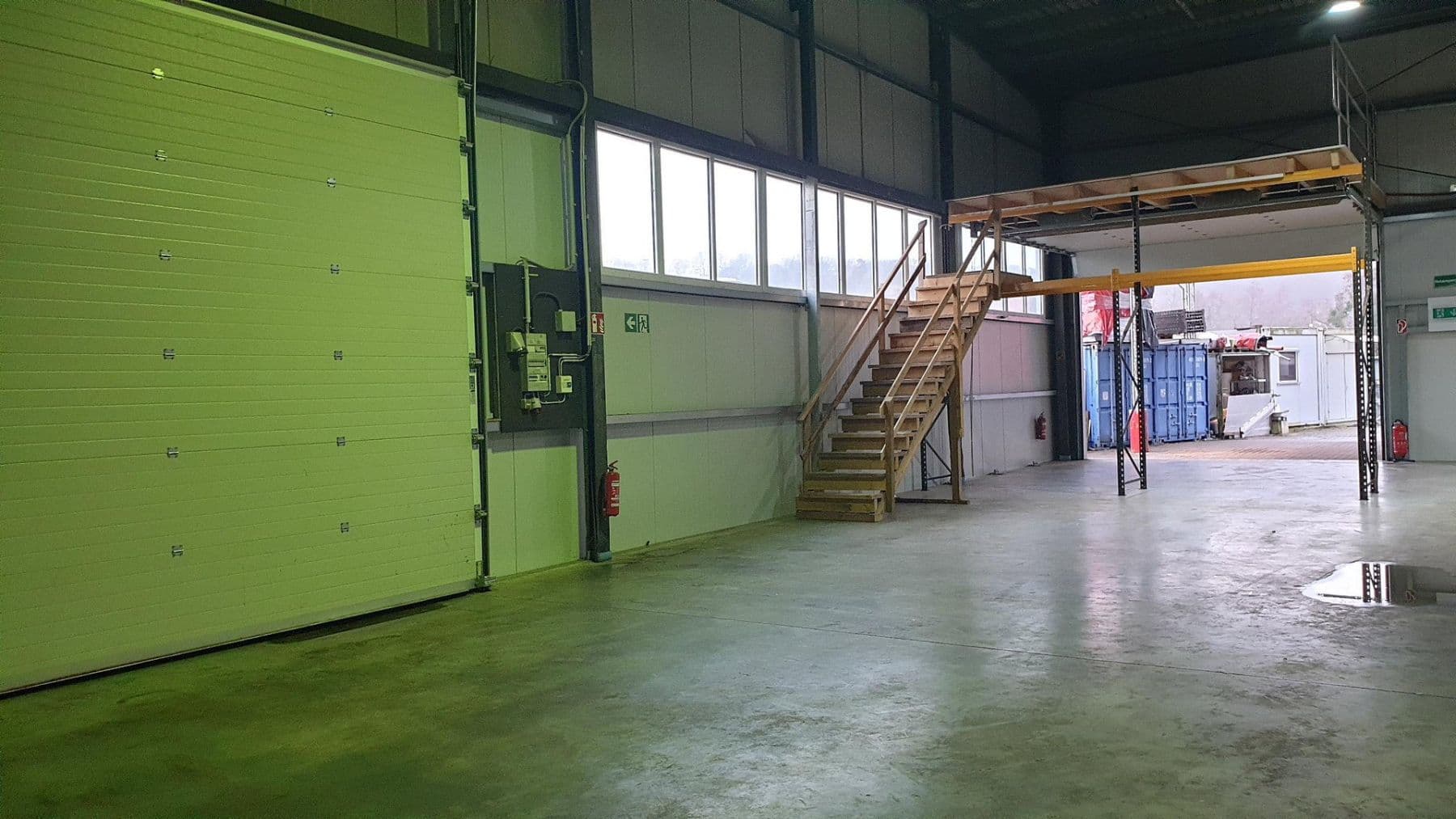 Prodej nebytového prostoru 4.000 m², Rösrath, Severní Porýní-Vestfálsko Prodej nebytového prostoru 4.000 m², Rösrath, Severní Porýní-Vestfálsko