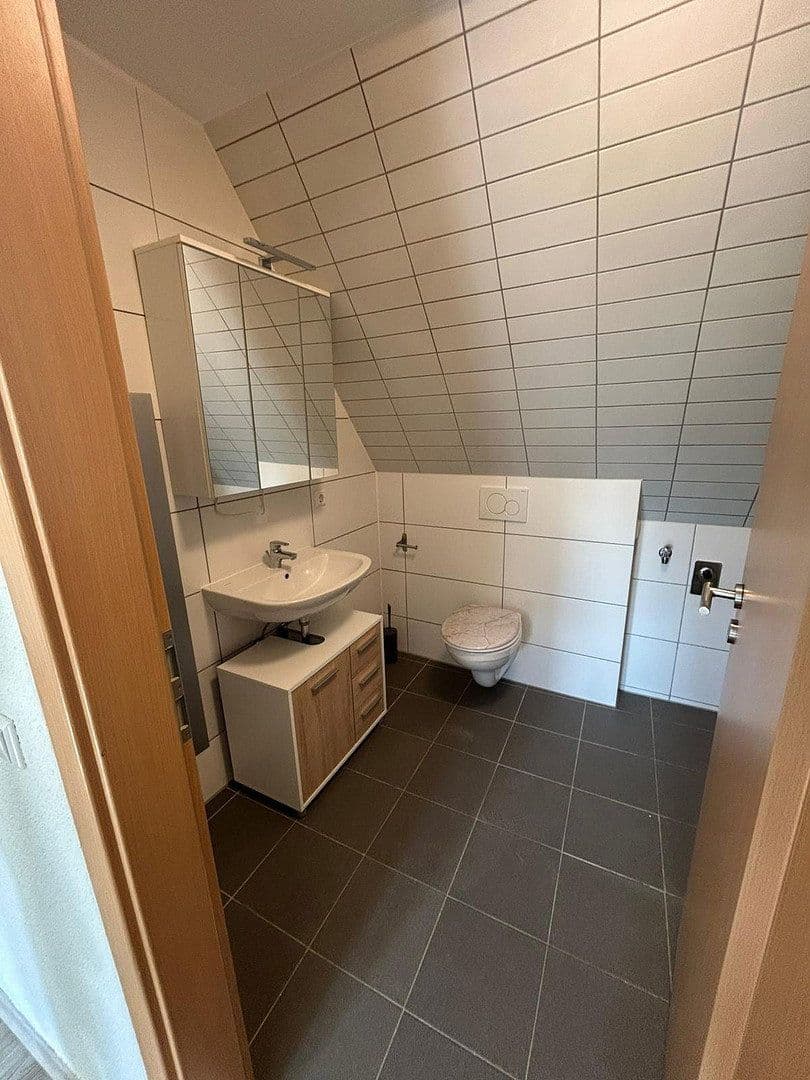 Pronájem bytu 2+kk 65 m², Löhrstraße 3, Trossingen, Bádensko-Württembersko Pronájem bytu 2+kk 65 m², Löhrstraße 3, Trossingen, Bádensko-Württembersko