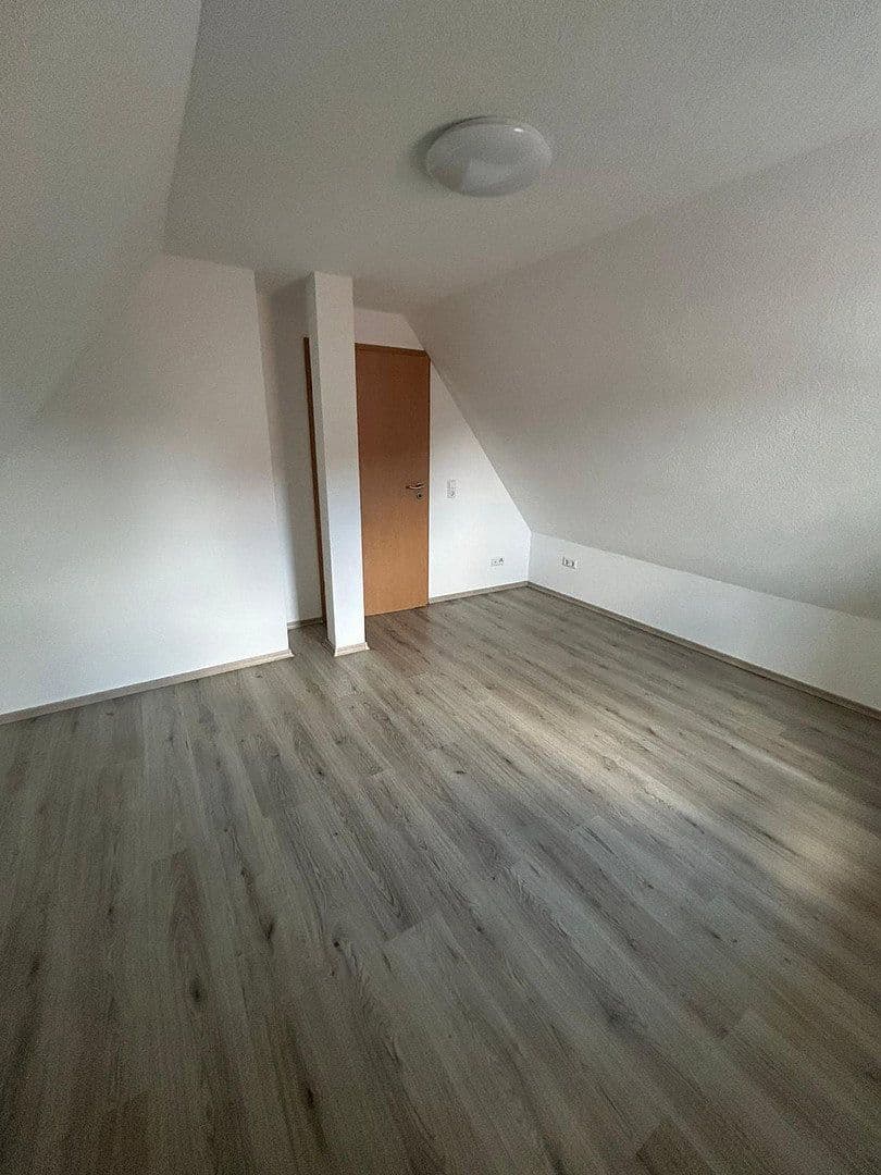 Pronájem bytu 2+kk 65 m², Löhrstraße 3, Trossingen, Bádensko-Württembersko Pronájem bytu 2+kk 65 m², Löhrstraße 3, Trossingen, Bádensko-Württembersko