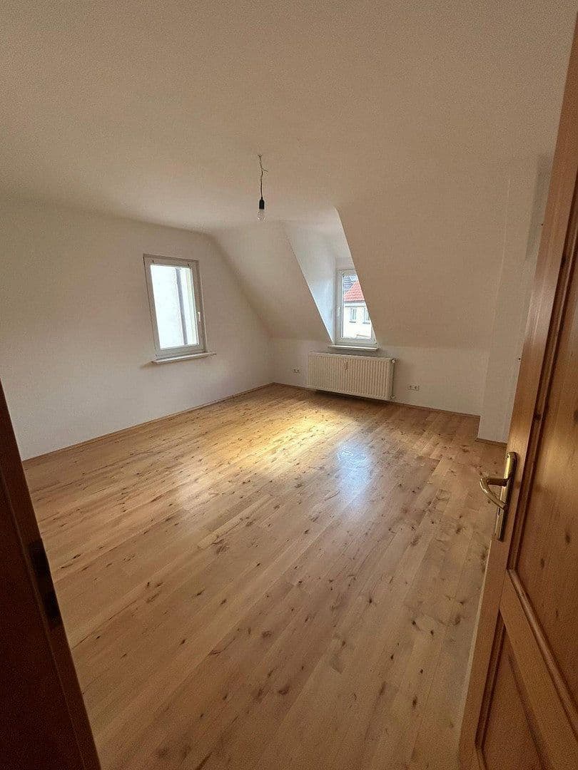 Pronájem bytu 3+kk 86 m², Löhrstraße 3, Trossingen, Bádensko-Württembersko Pronájem bytu 3+kk 86 m², Löhrstraße 3, Trossingen, Bádensko-Württembersko