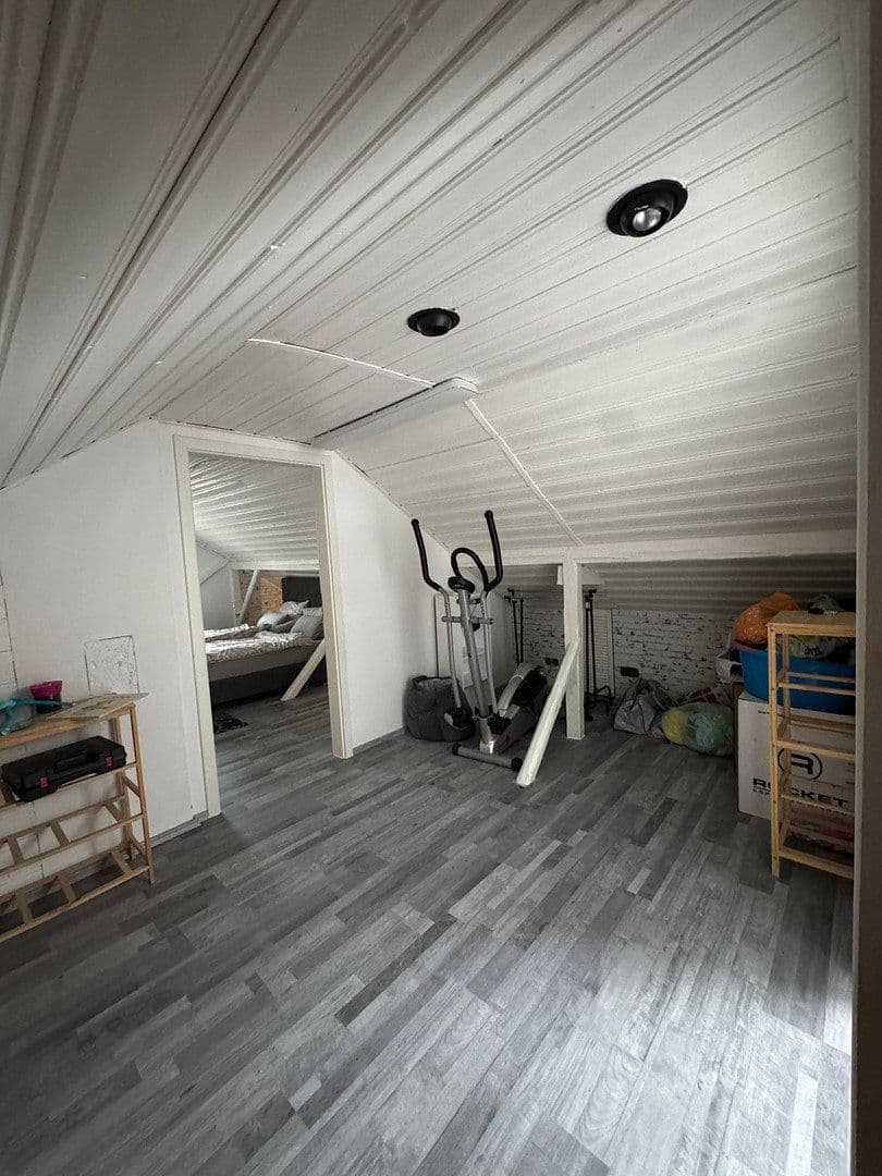 Prodej domu 168 m², pozemek 424 m², Werner-Egk-Str. 20, Vaterstetten, Bavorsko Prodej domu 168 m², pozemek 424 m², Werner-Egk-Str. 20, Vaterstetten, Bavorsko