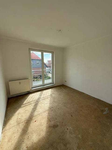 Pronájem bytu 3+1 77 m², Asternweg 11, Schönebeck (Elbe), Sasko-Anhaltsko Pronájem bytu 3+1 77 m², Asternweg 11, Schönebeck (Elbe), Sasko-Anhaltsko