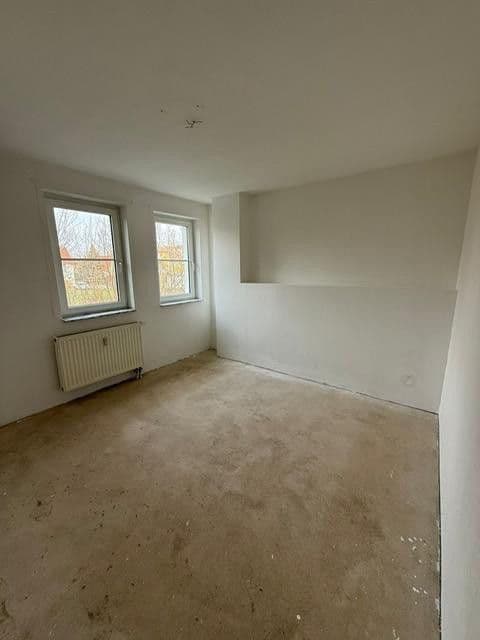 Pronájem bytu 3+1 77 m², Asternweg 11, Schönebeck (Elbe), Sasko-Anhaltsko Pronájem bytu 3+1 77 m², Asternweg 11, Schönebeck (Elbe), Sasko-Anhaltsko