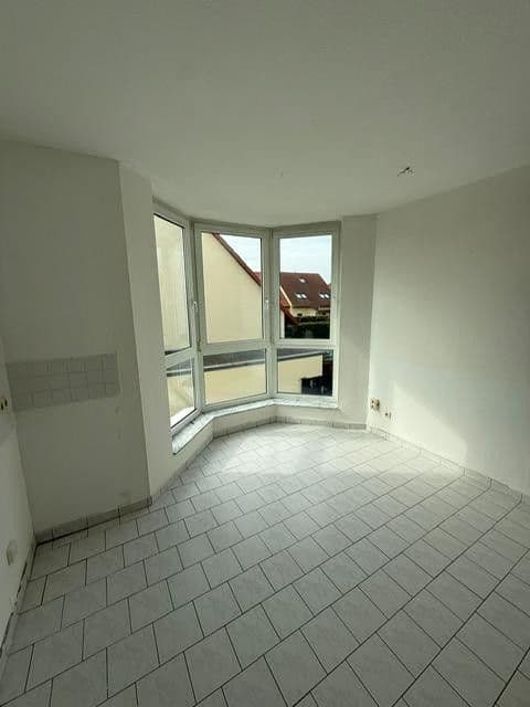 Pronájem bytu 3+1 77 m², Asternweg 11, Schönebeck (Elbe), Sasko-Anhaltsko Pronájem bytu 3+1 77 m², Asternweg 11, Schönebeck (Elbe), Sasko-Anhaltsko