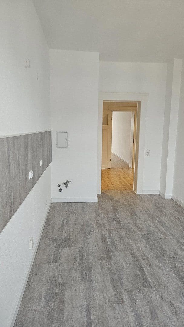 Prodej bytu 3+1 87 m², Wurzener Str. 31, Dresden, Sasko Prodej bytu 3+1 87 m², Wurzener Str. 31, Dresden, Sasko