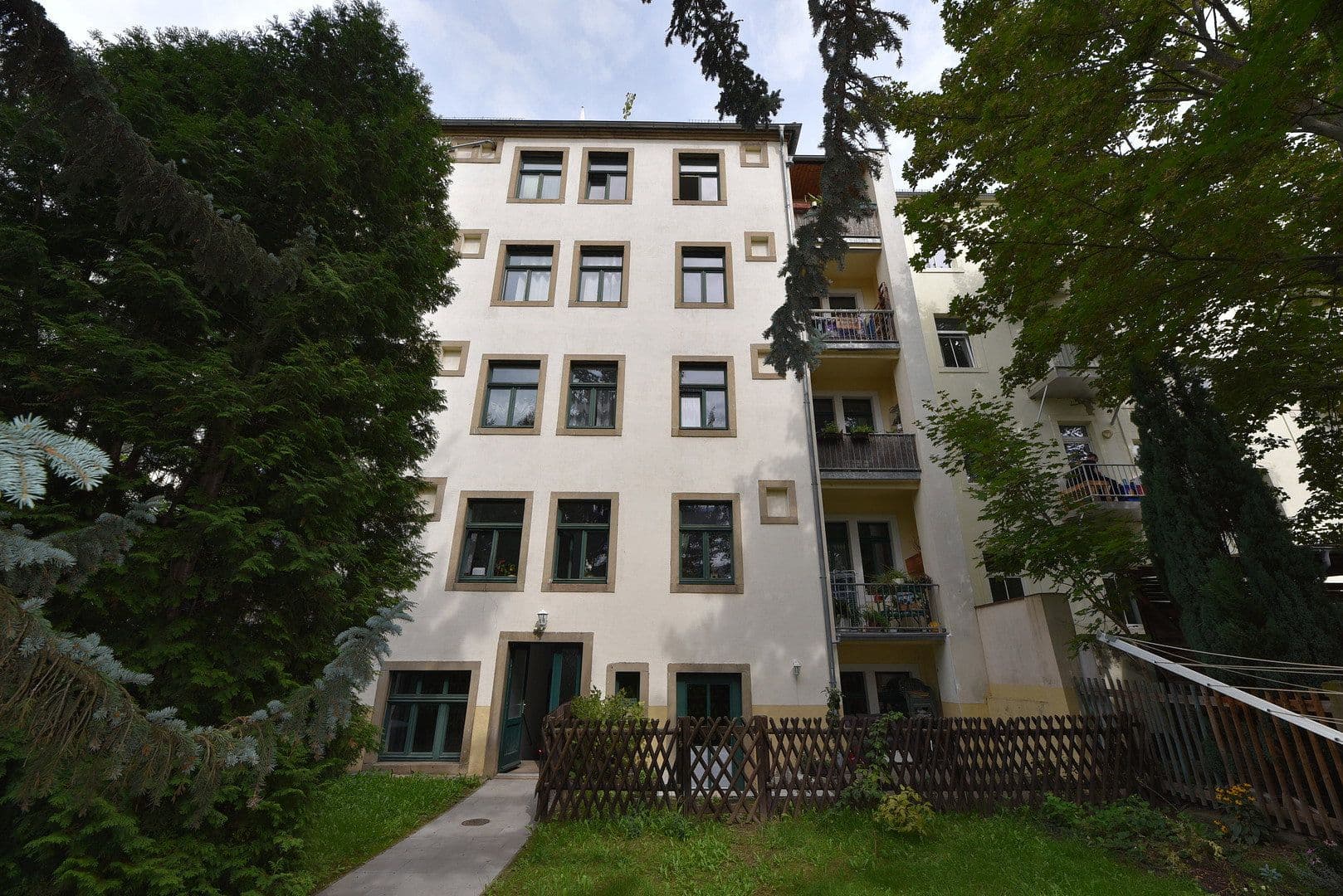 Prodej bytu 3+1 87 m², Wurzener Str. 31, Dresden, Sasko Prodej bytu 3+1 87 m², Wurzener Str. 31, Dresden, Sasko