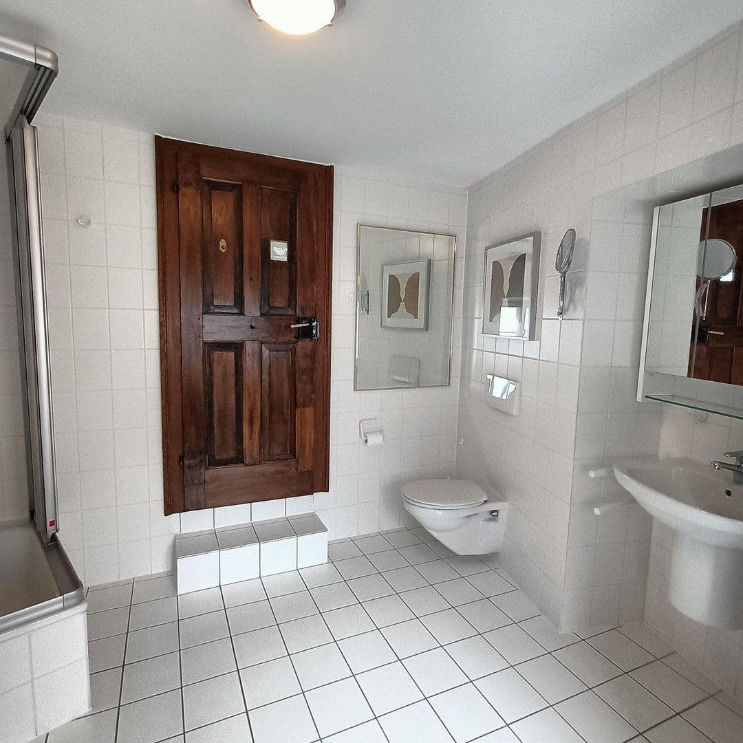 Prodej domu 399 m², pozemek 304 m², Senheim, Porýní-Falc Prodej domu 399 m², pozemek 304 m², Senheim, Porýní-Falc