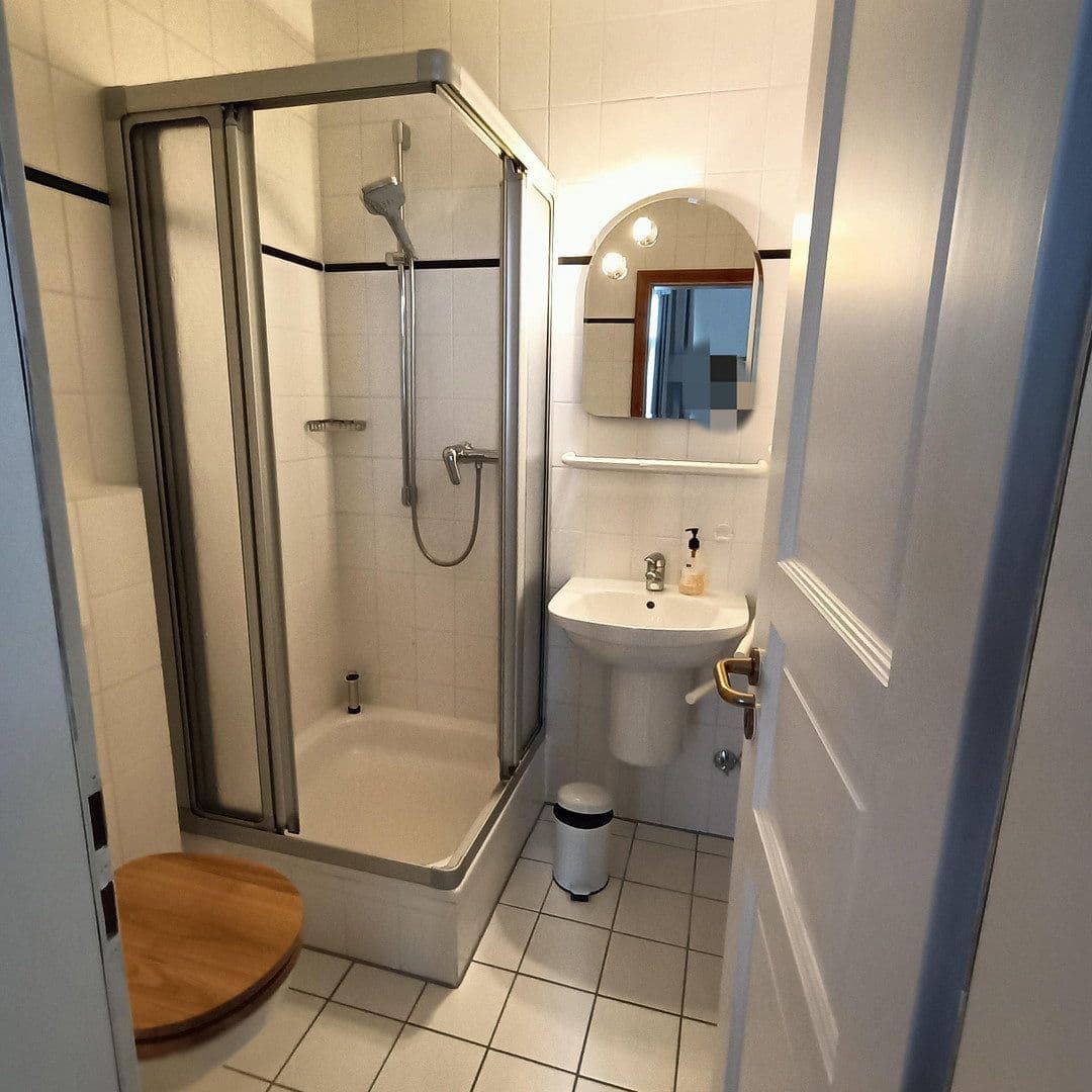 Prodej domu 399 m², pozemek 304 m², Senheim, Porýní-Falc Prodej domu 399 m², pozemek 304 m², Senheim, Porýní-Falc