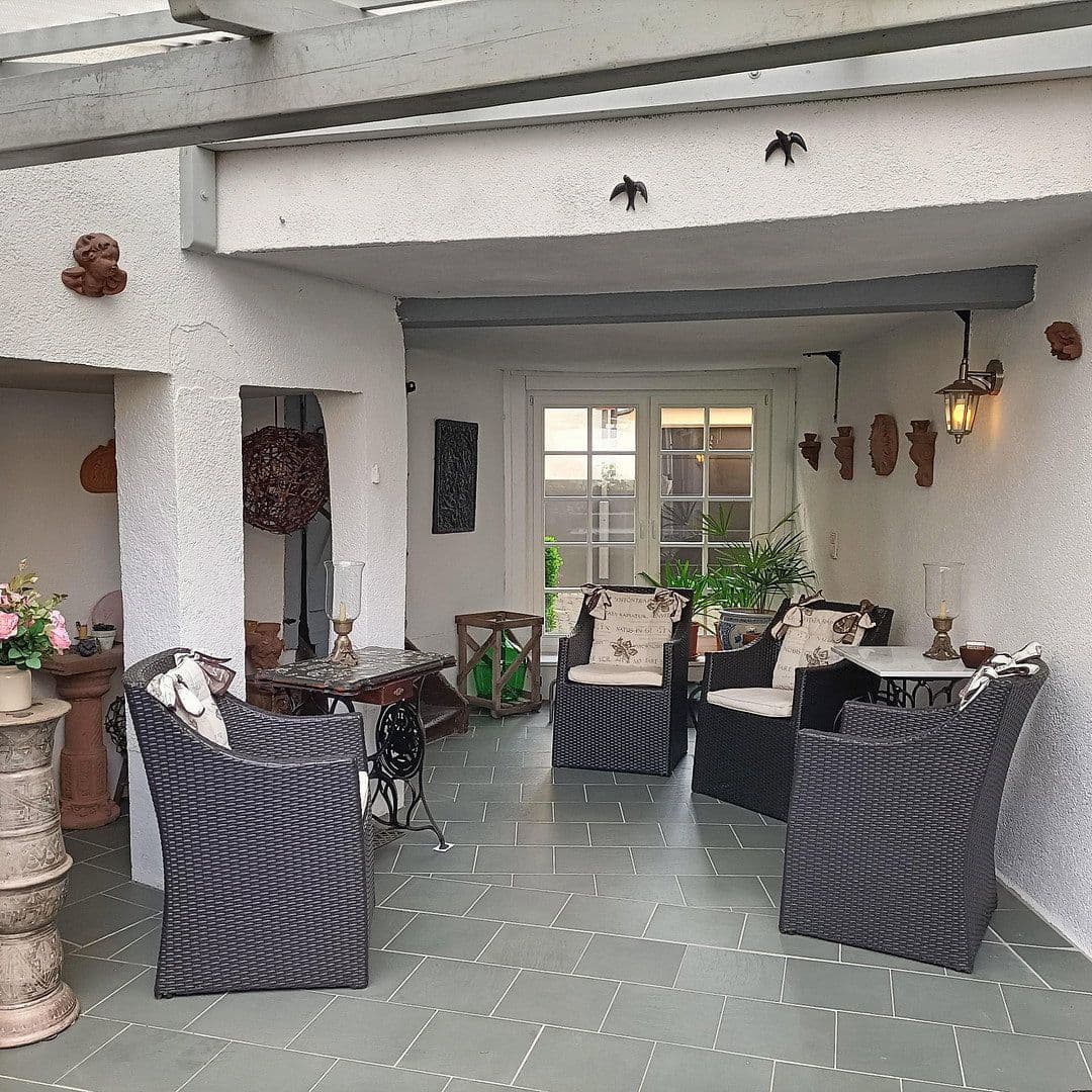 Prodej domu 399 m², pozemek 304 m², Senheim, Porýní-Falc Prodej domu 399 m², pozemek 304 m², Senheim, Porýní-Falc