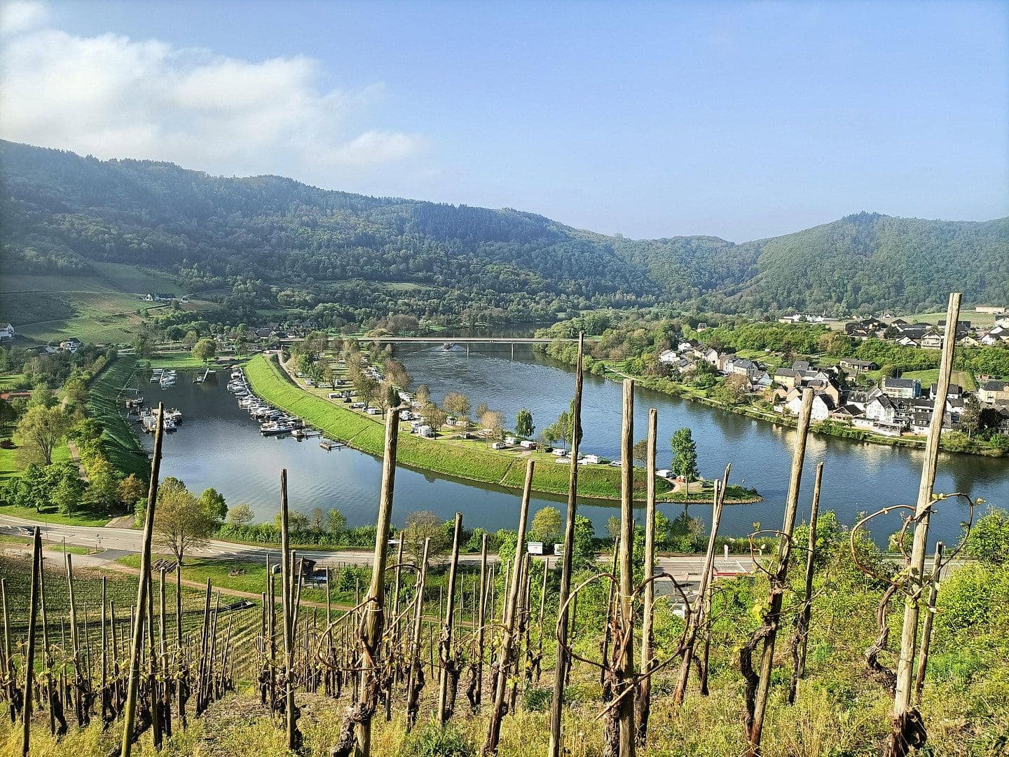 Prodej domu 399 m², pozemek 304 m², Senheim, Porýní-Falc Prodej domu 399 m², pozemek 304 m², Senheim, Porýní-Falc