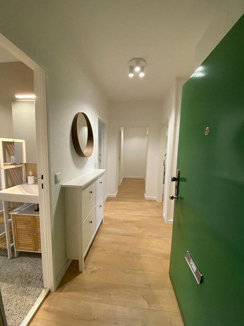 Pronájem bytu 4+1 66 m², Gritznerstraße, Berlin, Berlín Pronájem bytu 4+1 66 m², Gritznerstraße, Berlin, Berlín