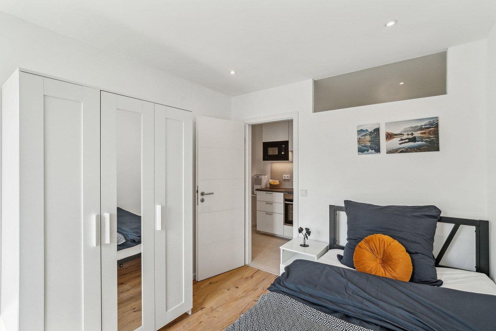 Pronájem bytu 22 m², Solothurner Straße 10, München, Bavorsko Pronájem bytu 22 m², Solothurner Straße 10, München, Bavorsko