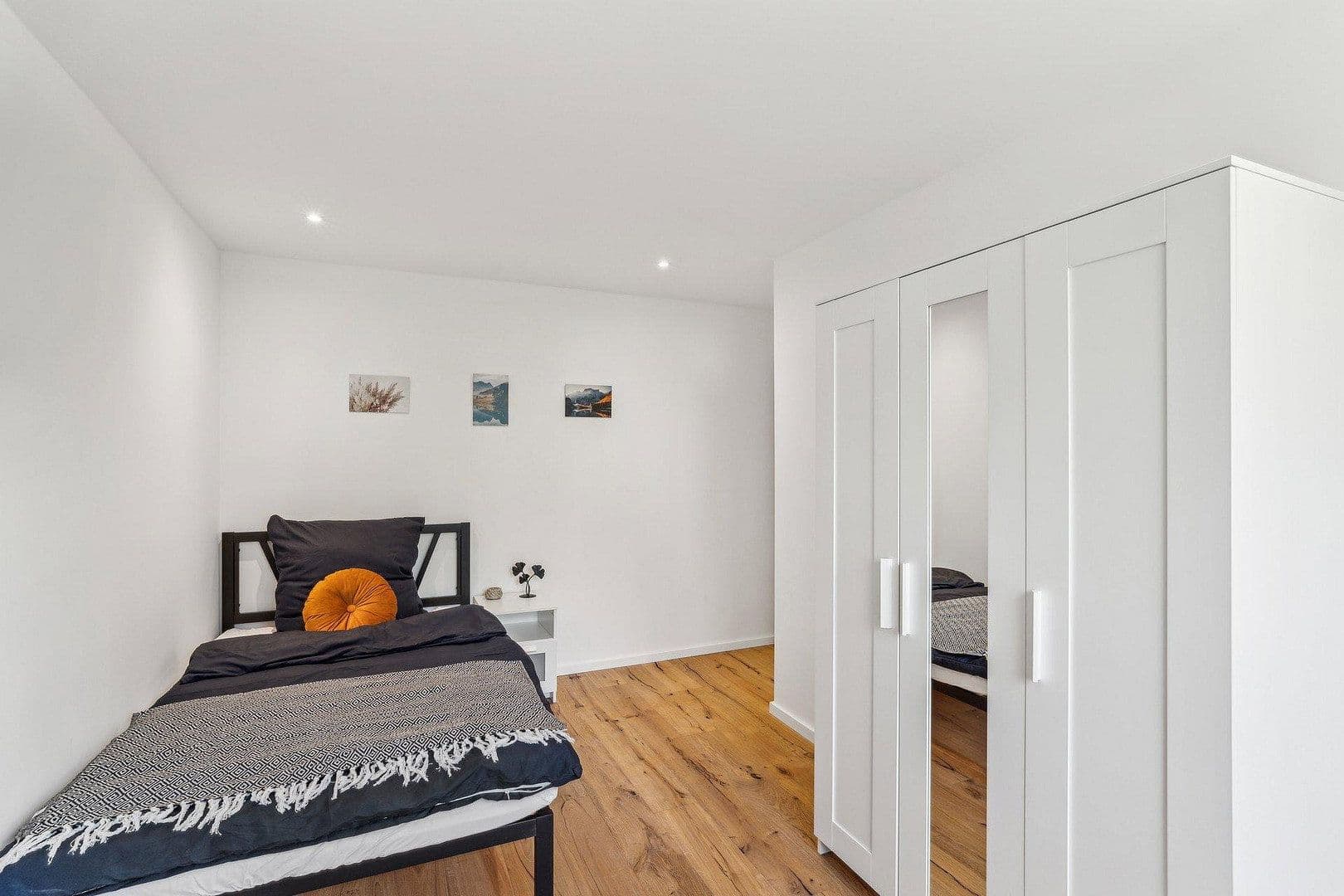 Pronájem bytu 22 m², Solothurner Straße 10, München, Bavorsko Pronájem bytu 22 m², Solothurner Straße 10, München, Bavorsko