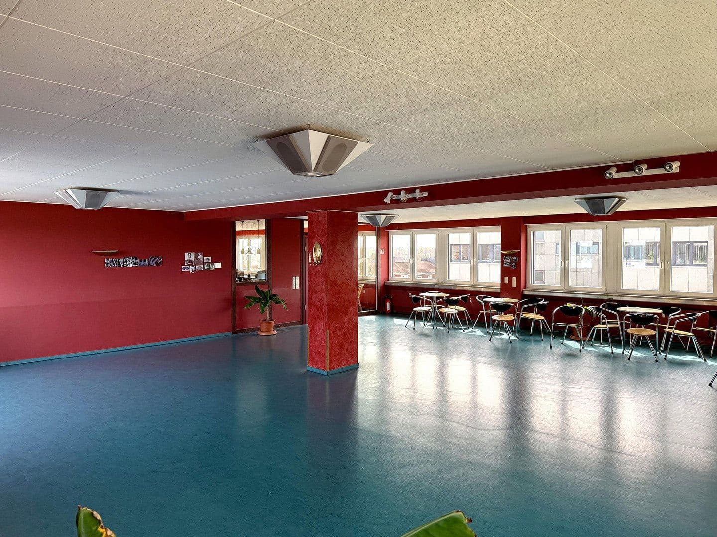 Pronájem kanceláře 250 m², Sophienblatt 88-90, Kiel, Šlesvicko-Holštýnsko Pronájem kanceláře 250 m², Sophienblatt 88-90, Kiel, Šlesvicko-Holštýnsko