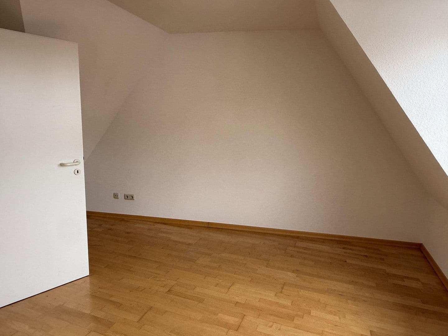 Pronájem bytu 3+1 97 m², Rathhausstraße 7, Hofheim am Taunus, Hessen Pronájem bytu 3+1 97 m², Rathhausstraße 7, Hofheim am Taunus, Hessen
