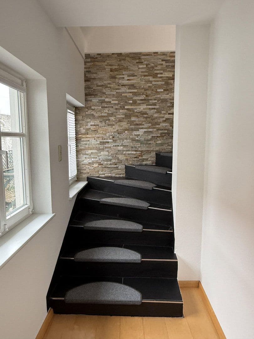 Pronájem bytu 3+1 97 m², Rathhausstraße 7, Hofheim am Taunus, Hessen Pronájem bytu 3+1 97 m², Rathhausstraße 7, Hofheim am Taunus, Hessen