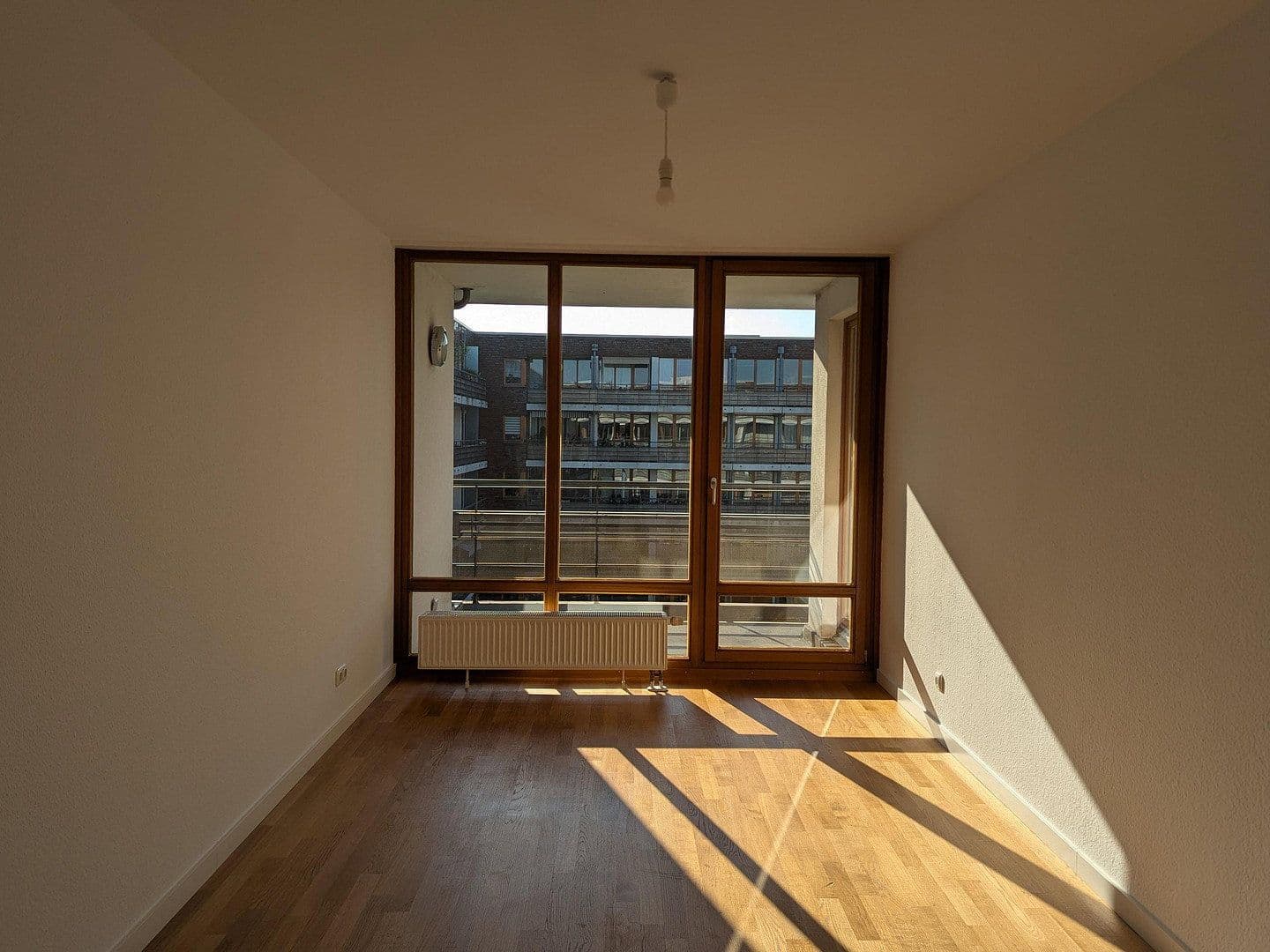 Prodej bytu 3+1 79 m², Hauptstraße 5/o, Berlin, Berlín Prodej bytu 3+1 79 m², Hauptstraße 5/o, Berlin, Berlín