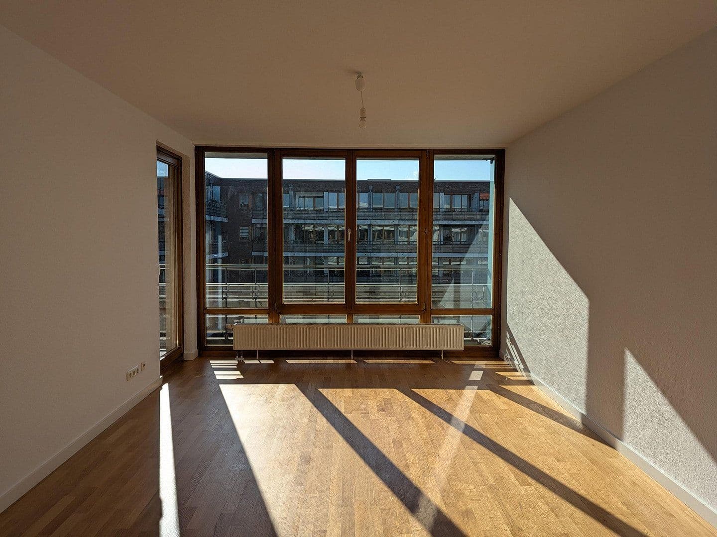 Prodej bytu 3+1 79 m², Hauptstraße 5/o, Berlin, Berlín Prodej bytu 3+1 79 m², Hauptstraße 5/o, Berlin, Berlín