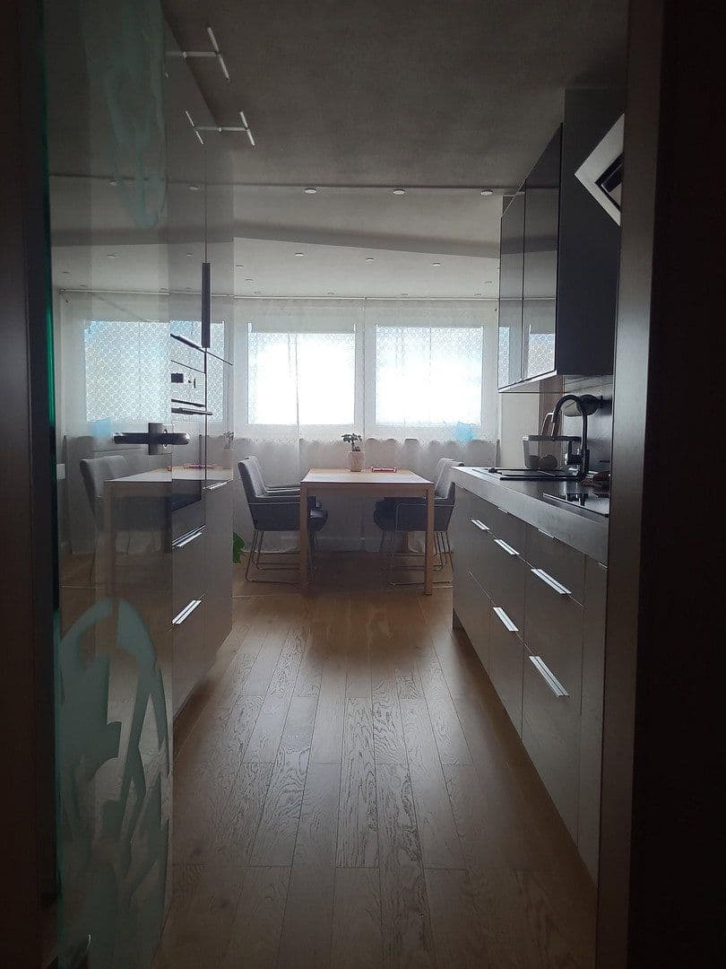 Prodej bytu 3+1 86 m², Würzburg, Bavorsko Prodej bytu 3+1 86 m², Würzburg, Bavorsko