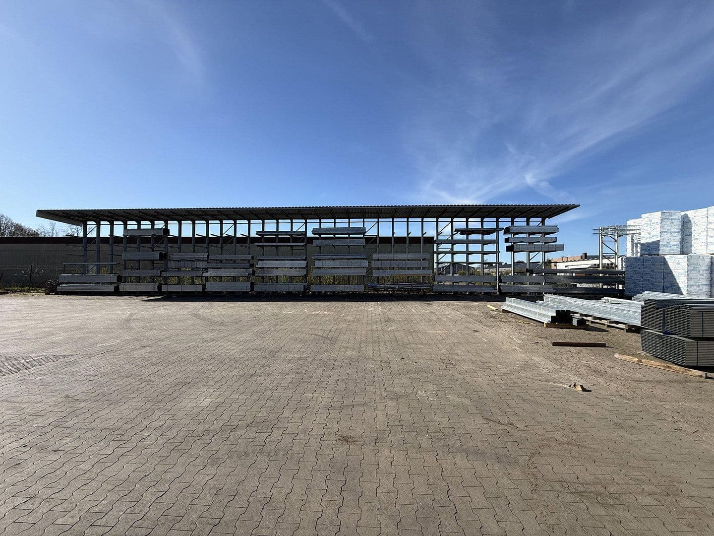 Prodej nebytového prostoru 5.705 m², Kutenhauser Str. 185, Minden, Severní Porýní-Vestfálsko Prodej nebytového prostoru 5.705 m², Kutenhauser Str. 185, Minden, Severní Porýní-Vestfálsko