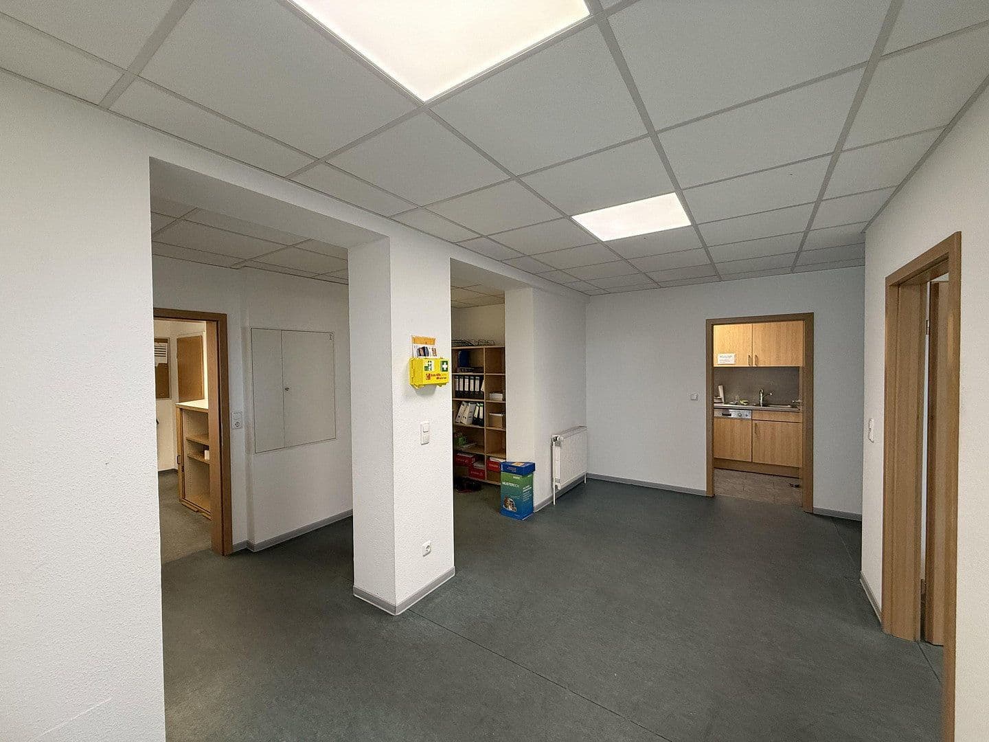 Prodej nebytového prostoru 5.705 m², Kutenhauser Str. 185, Minden, Severní Porýní-Vestfálsko Prodej nebytového prostoru 5.705 m², Kutenhauser Str. 185, Minden, Severní Porýní-Vestfálsko